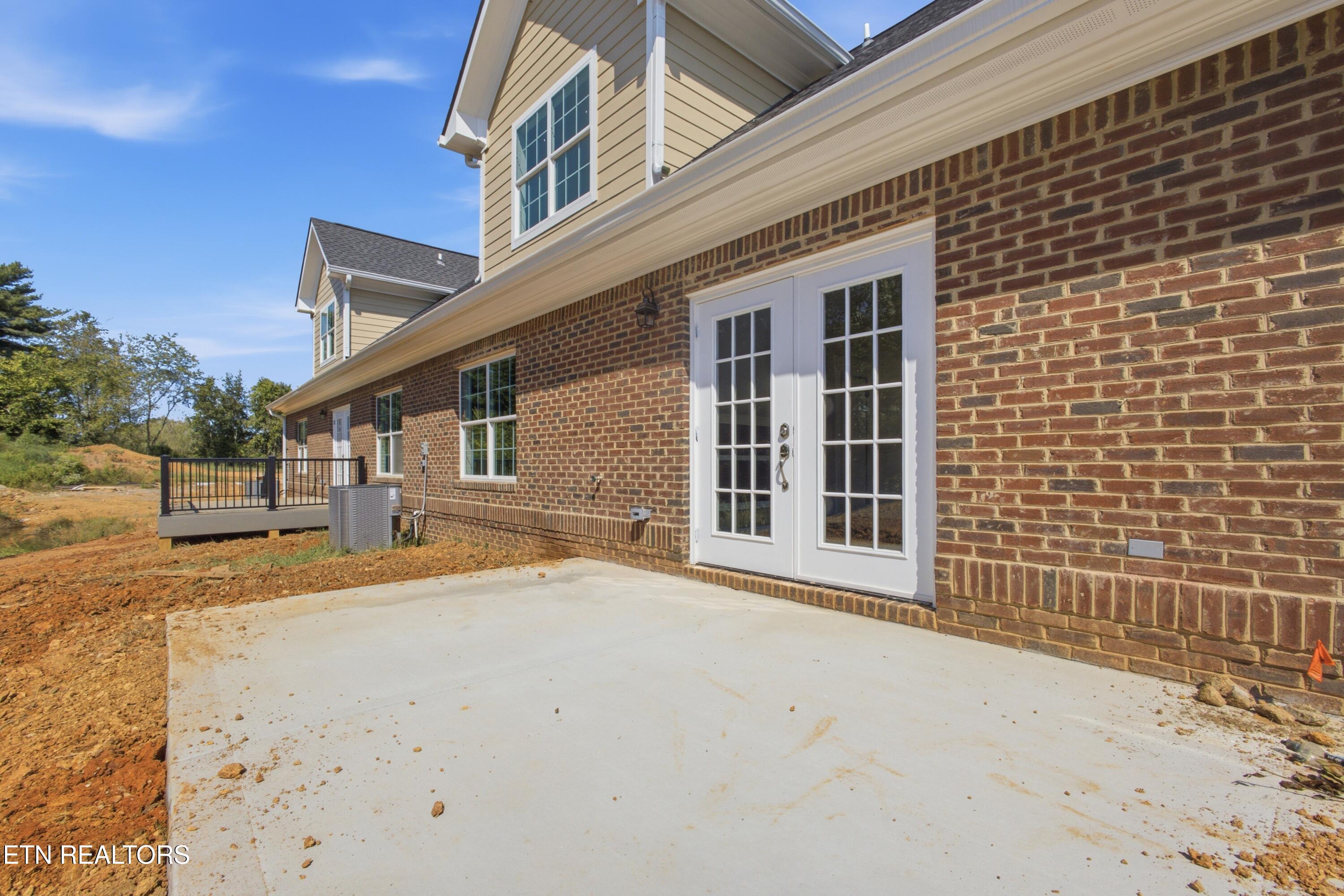 2389 Pauly Brook Way Knoxville TN 37932
