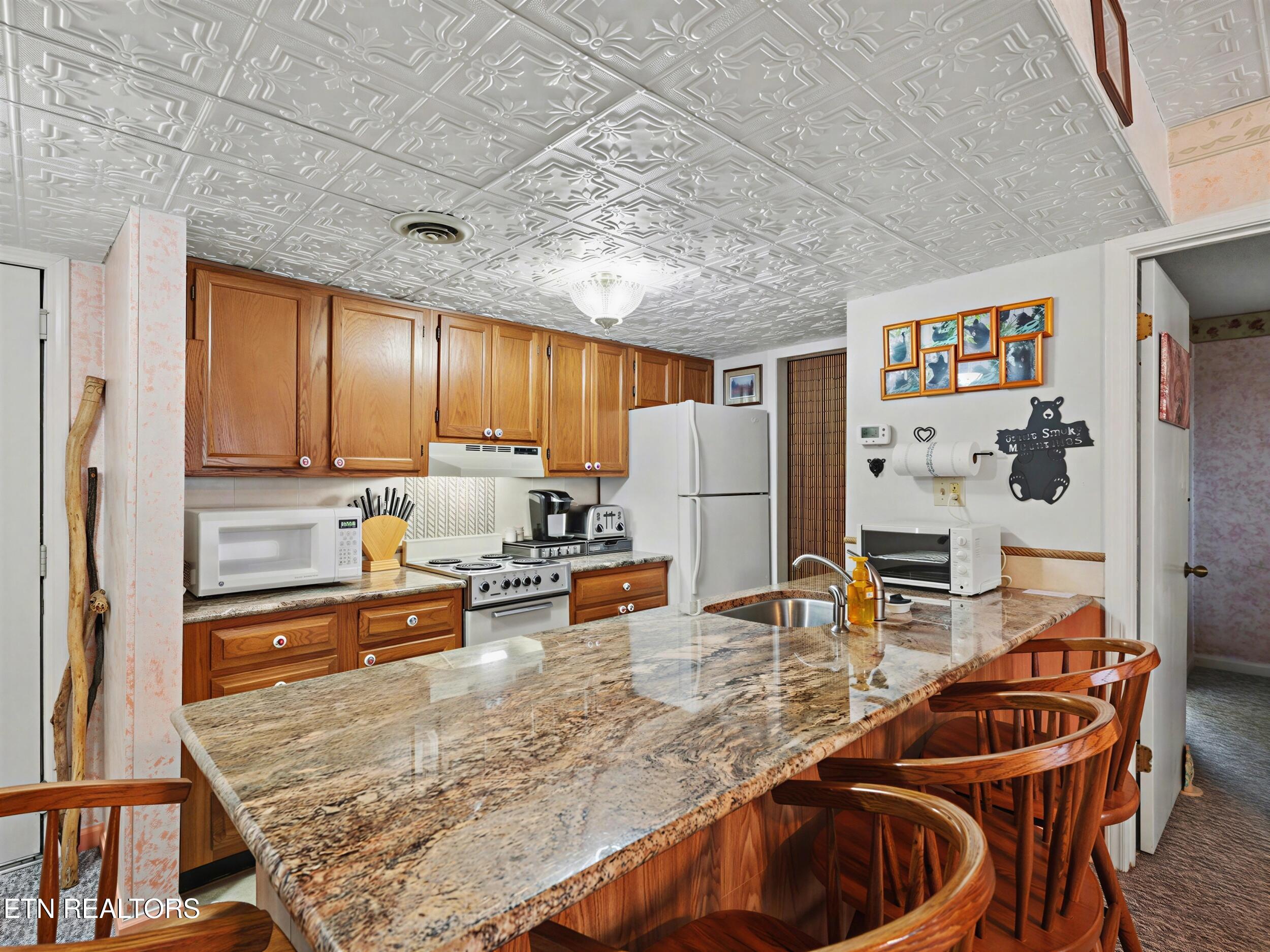 1380 Ski View Drive Gatlinburg TN 37738