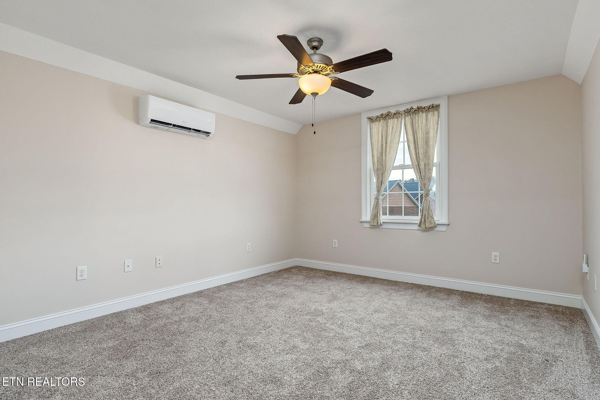160 Genesis Avenue Crossville TN 38571