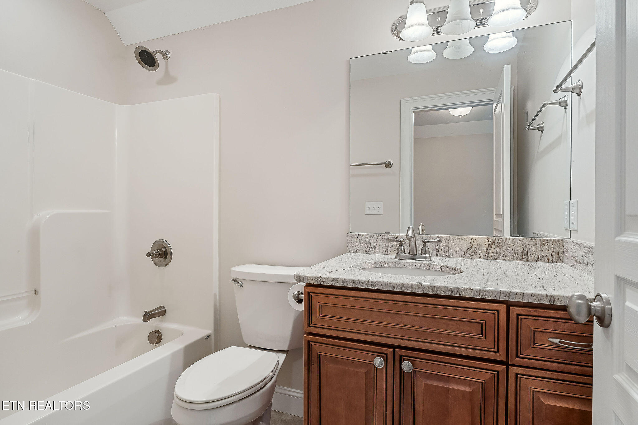 160 Genesis Avenue Crossville TN 38571