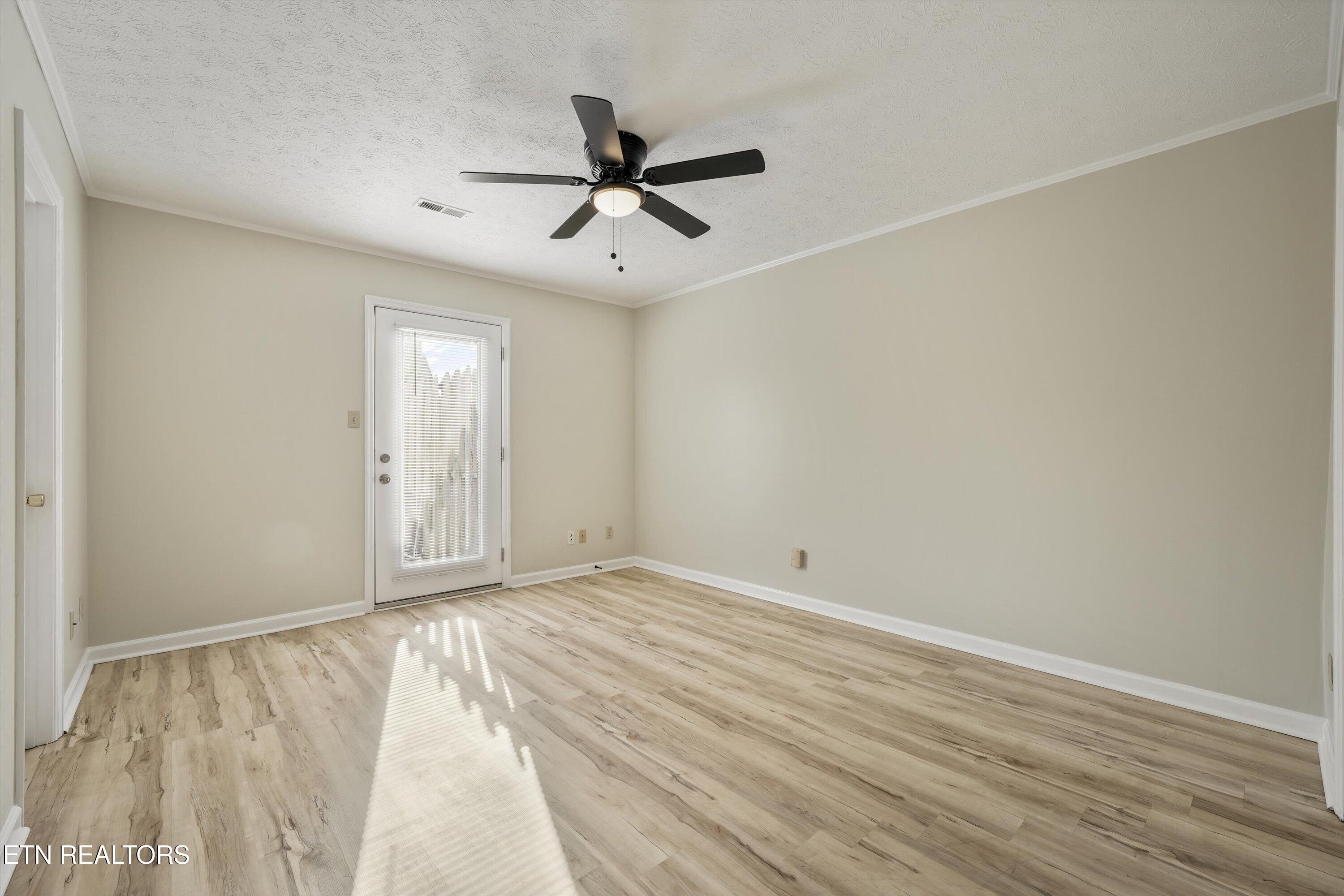 6904 Kings Crossing Way Knoxville TN 37918