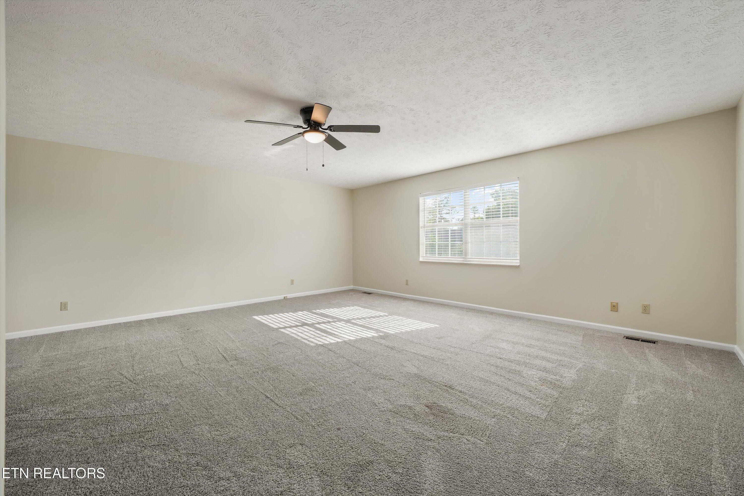 6904 Kings Crossing Way Knoxville TN 37918