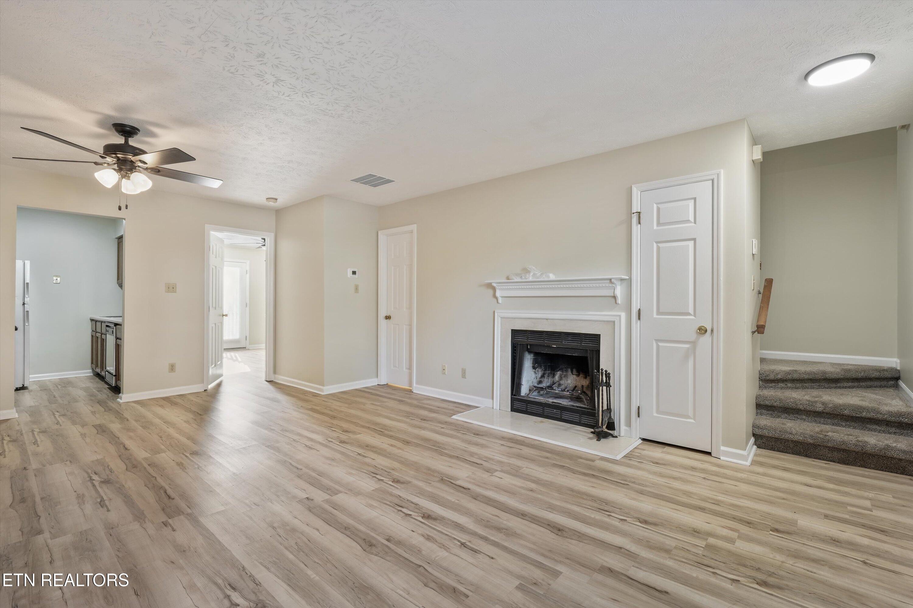 6904 Kings Crossing Way Knoxville TN 37918