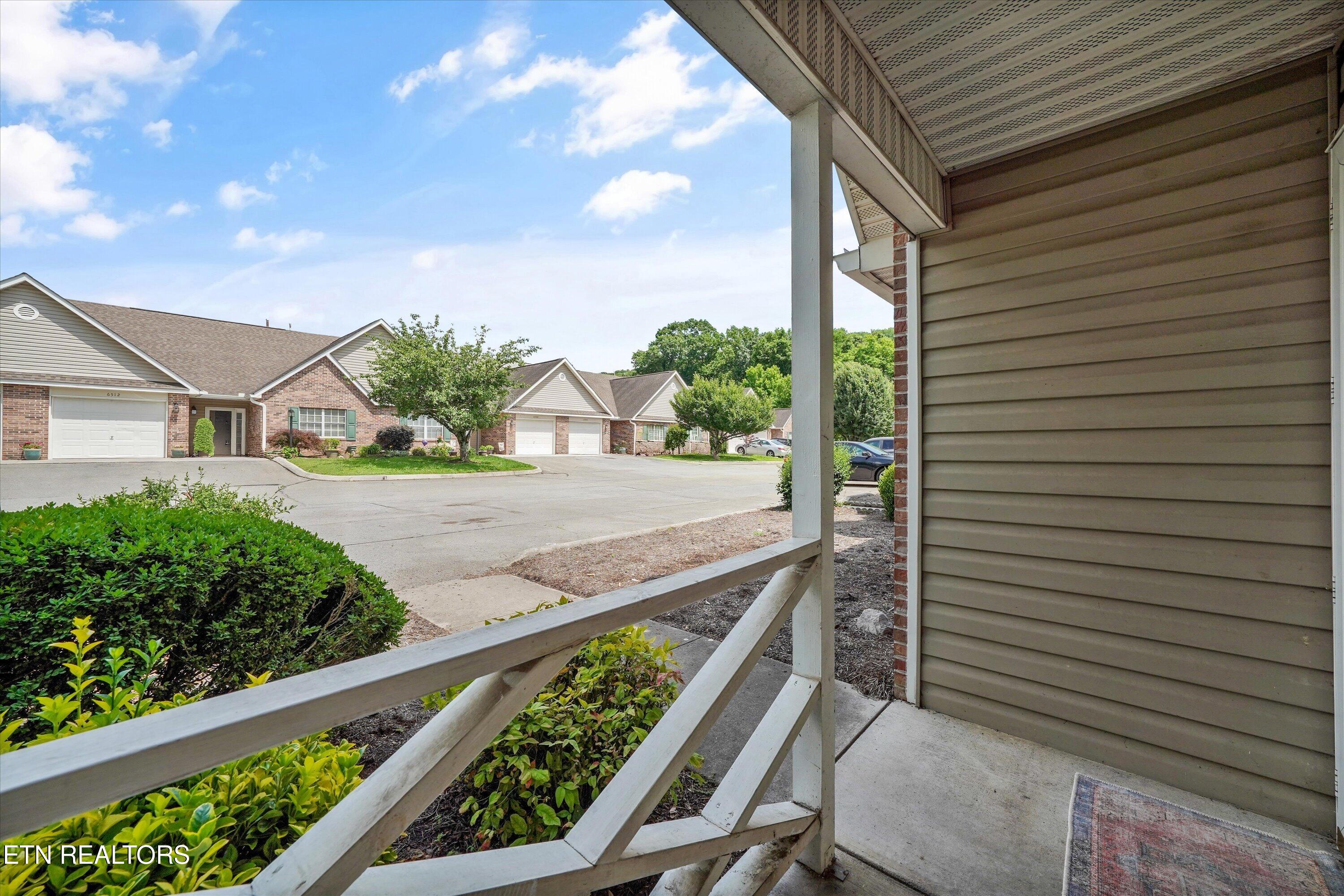 6513 Lazy Creek Way Knoxville TN 37918