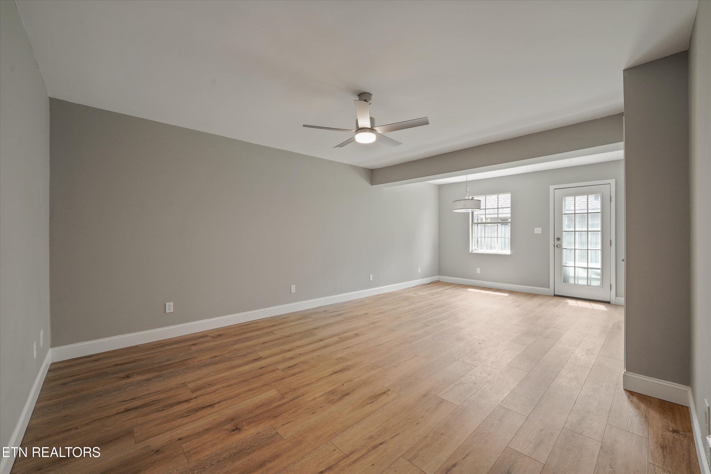 6513 Lazy Creek Way Knoxville TN 37918