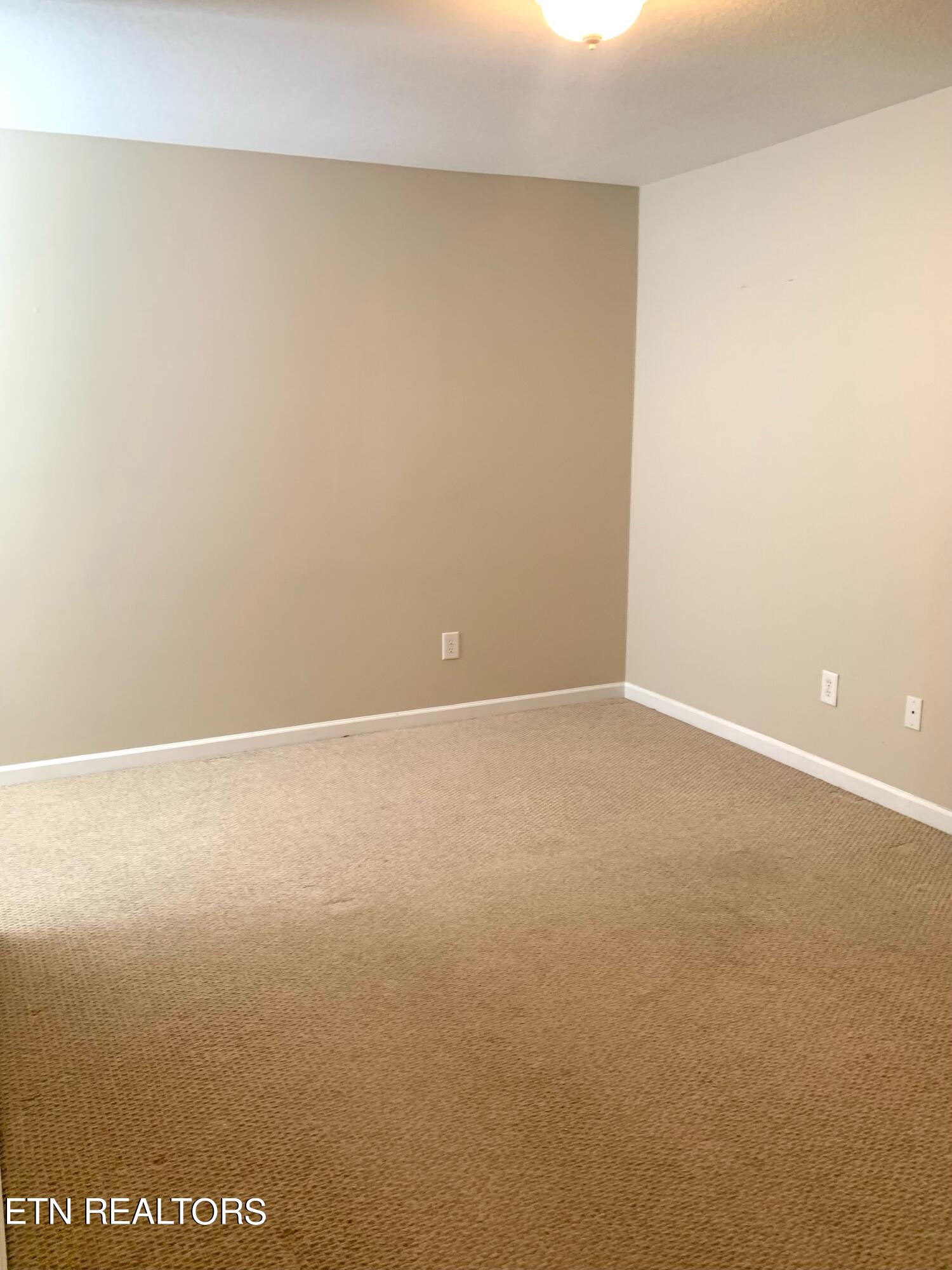 6946 La Christa Way Knoxville TN 37921