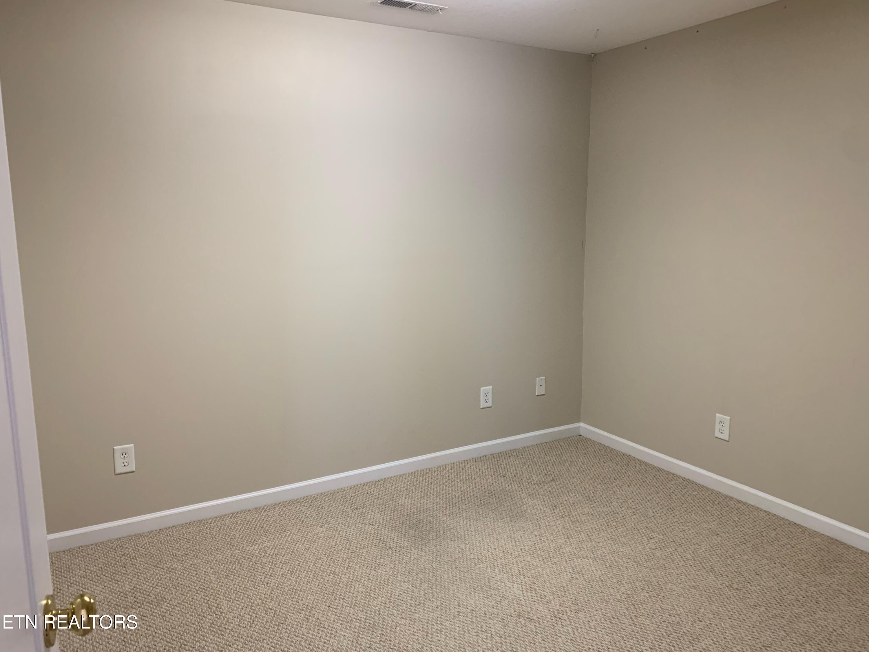 6946 La Christa Way Knoxville TN 37921