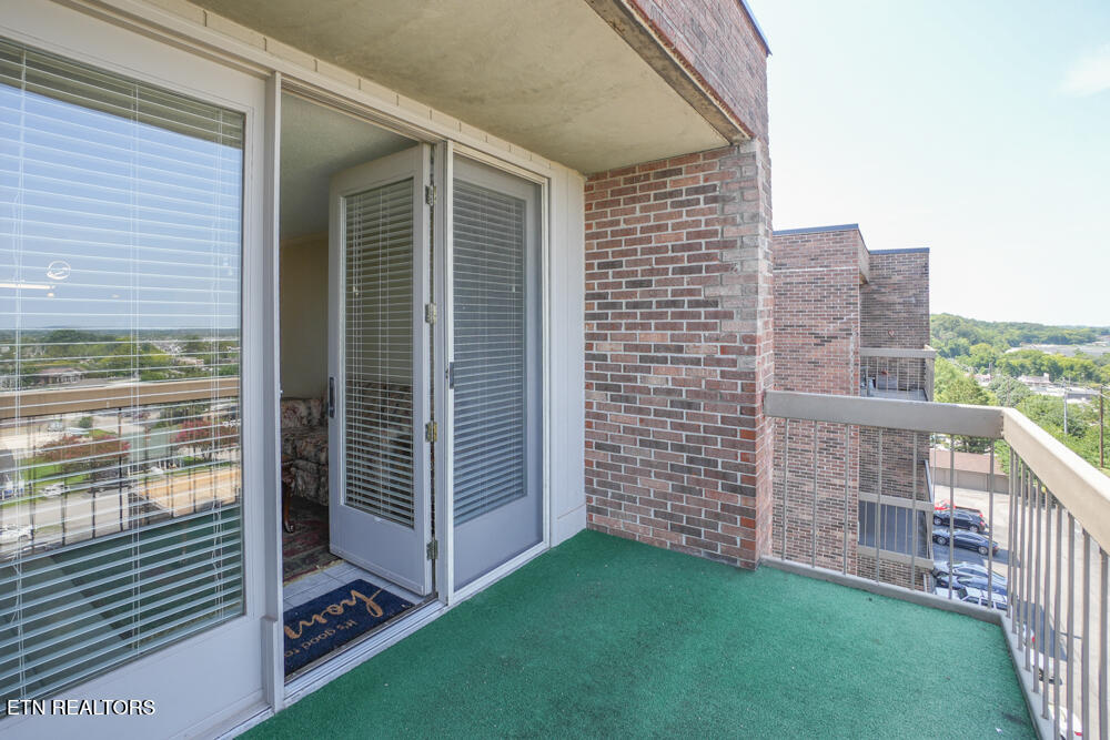 611 Regal Tower Maryville TN 37804