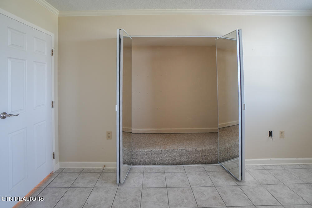 611 Regal Tower Maryville TN 37804