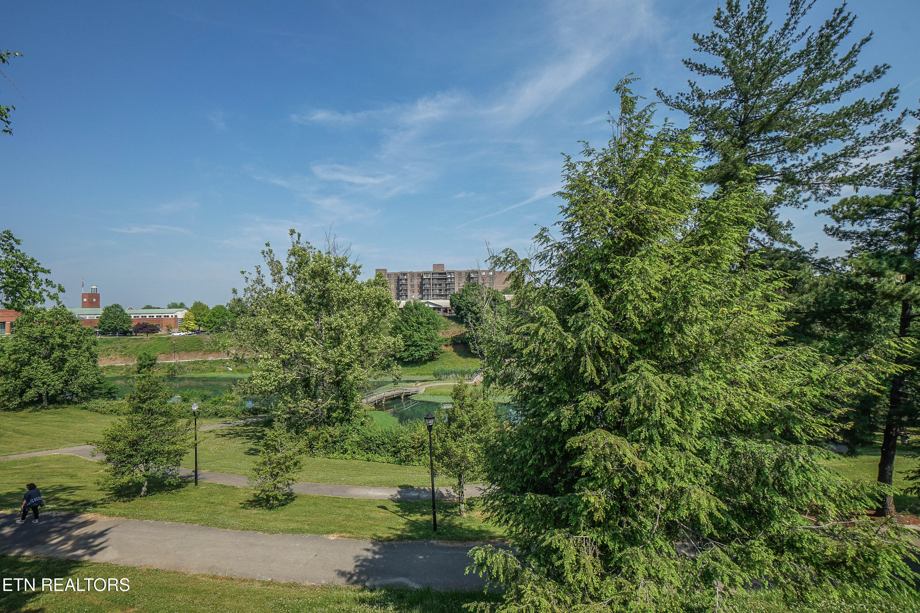 611 Regal Tower Maryville TN 37804