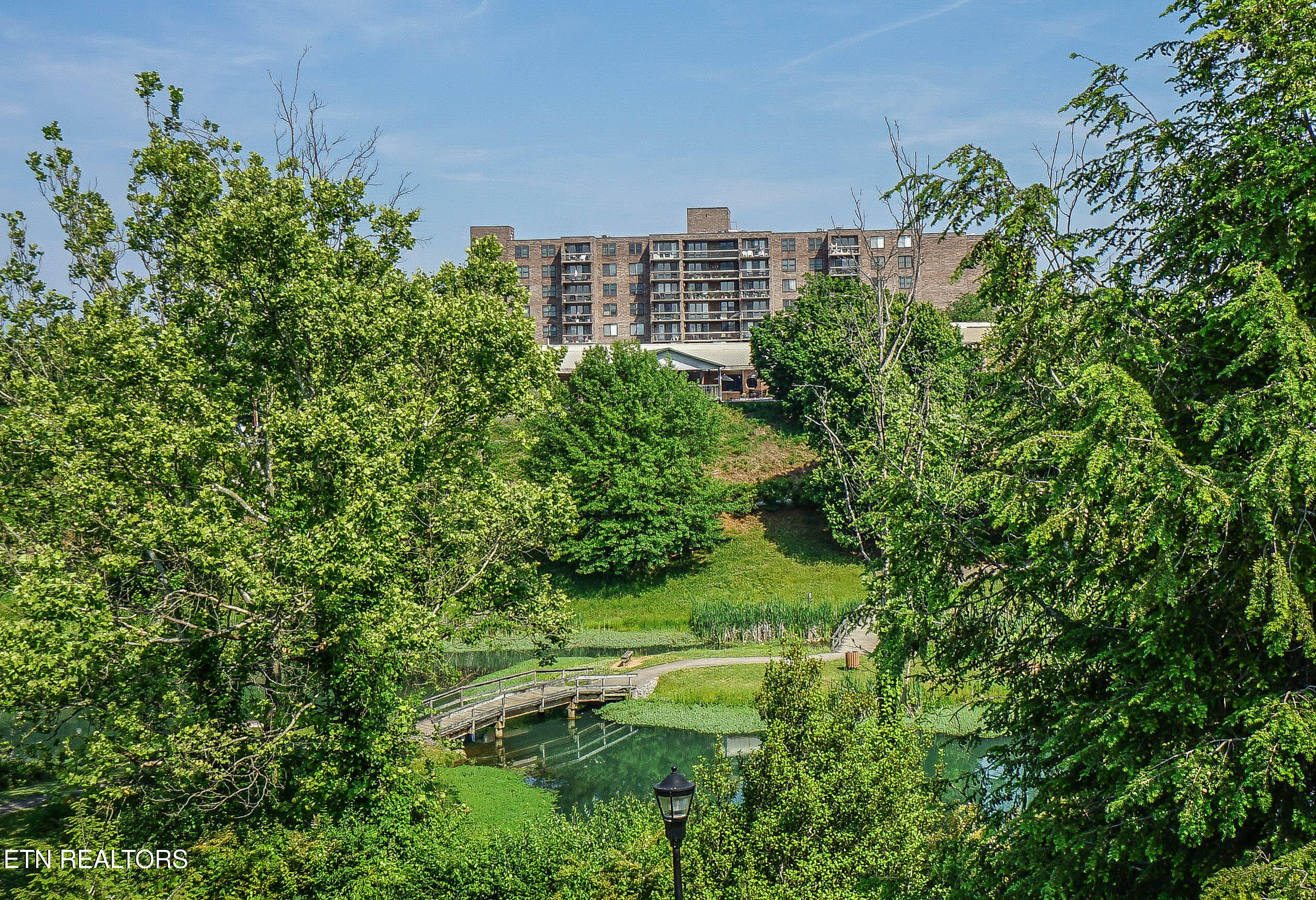 611 Regal Tower Maryville TN 37804