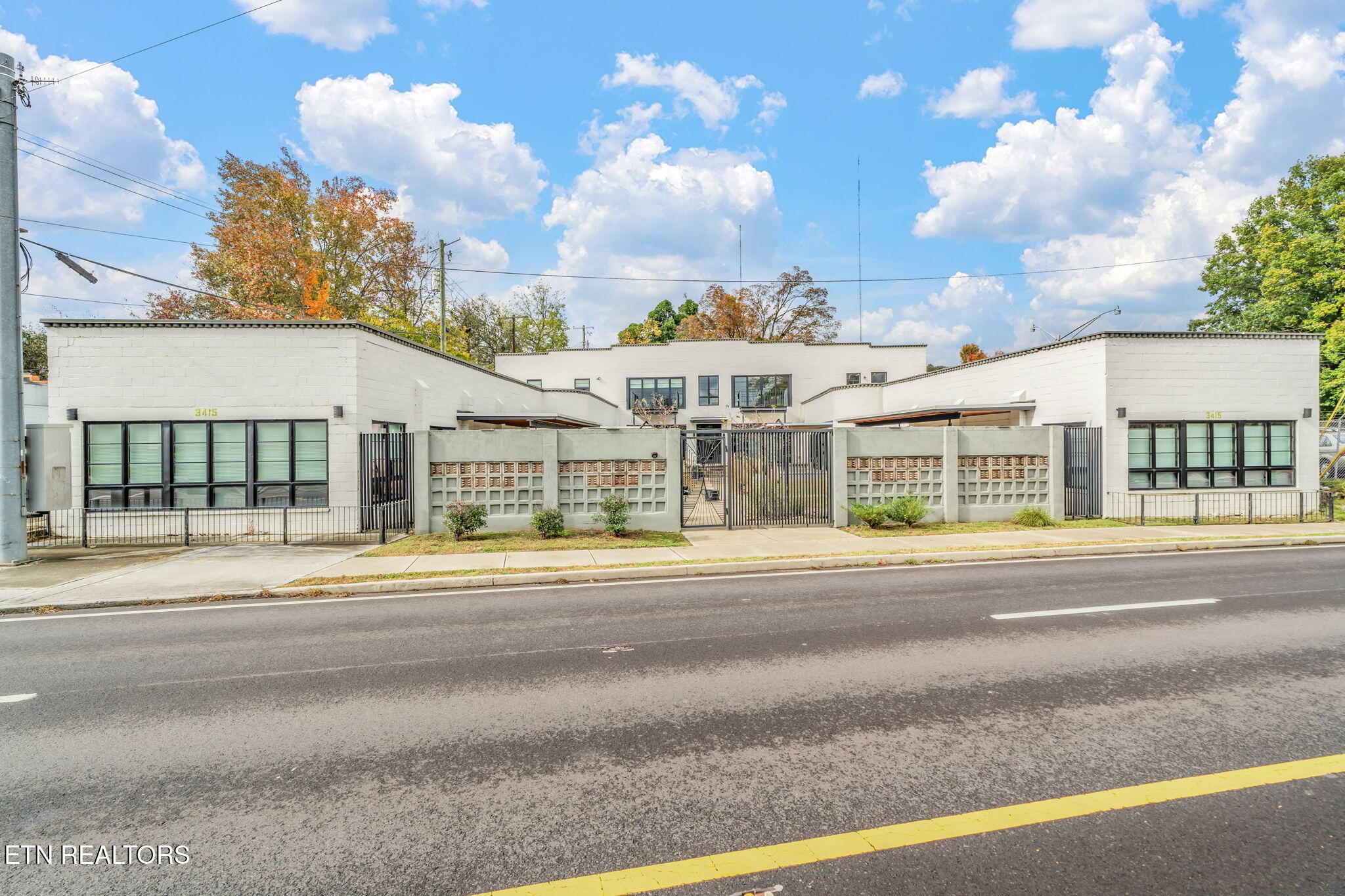 3415 N Broadway Street Knoxville TN 37917