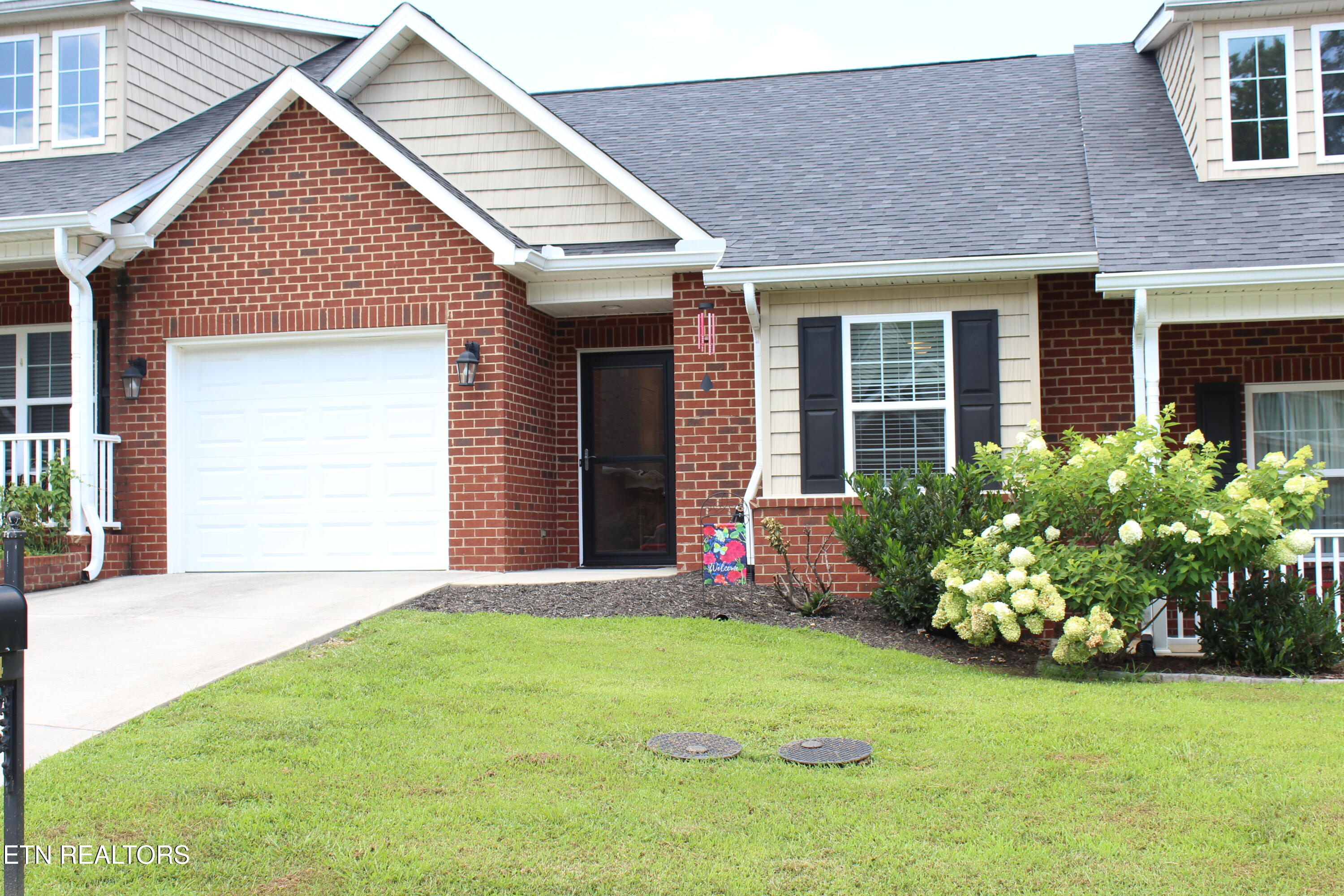 1324 Hazelgreen Way Knoxville TN 37912