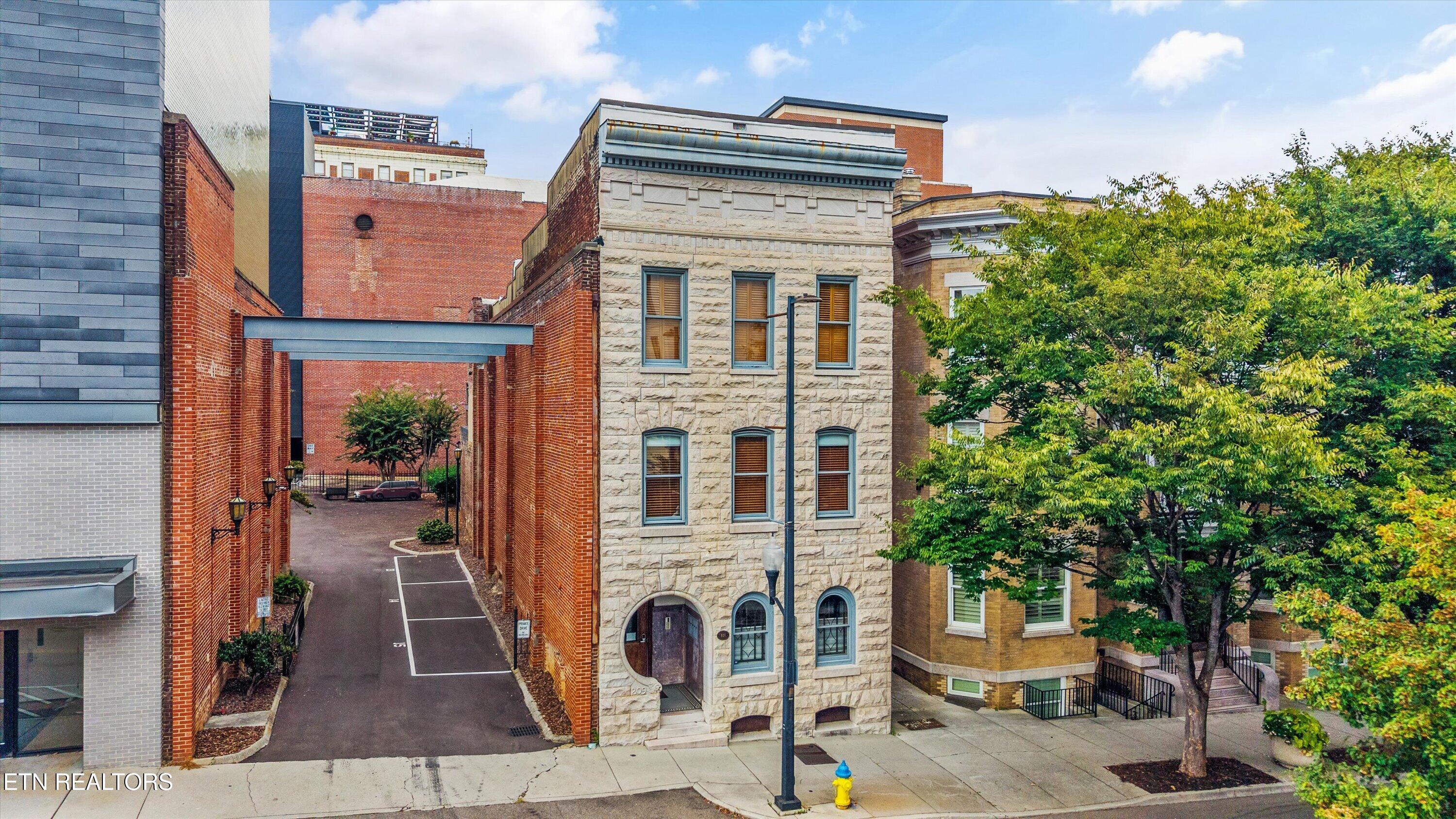 209 W Church Avenue Knoxville TN 37902
