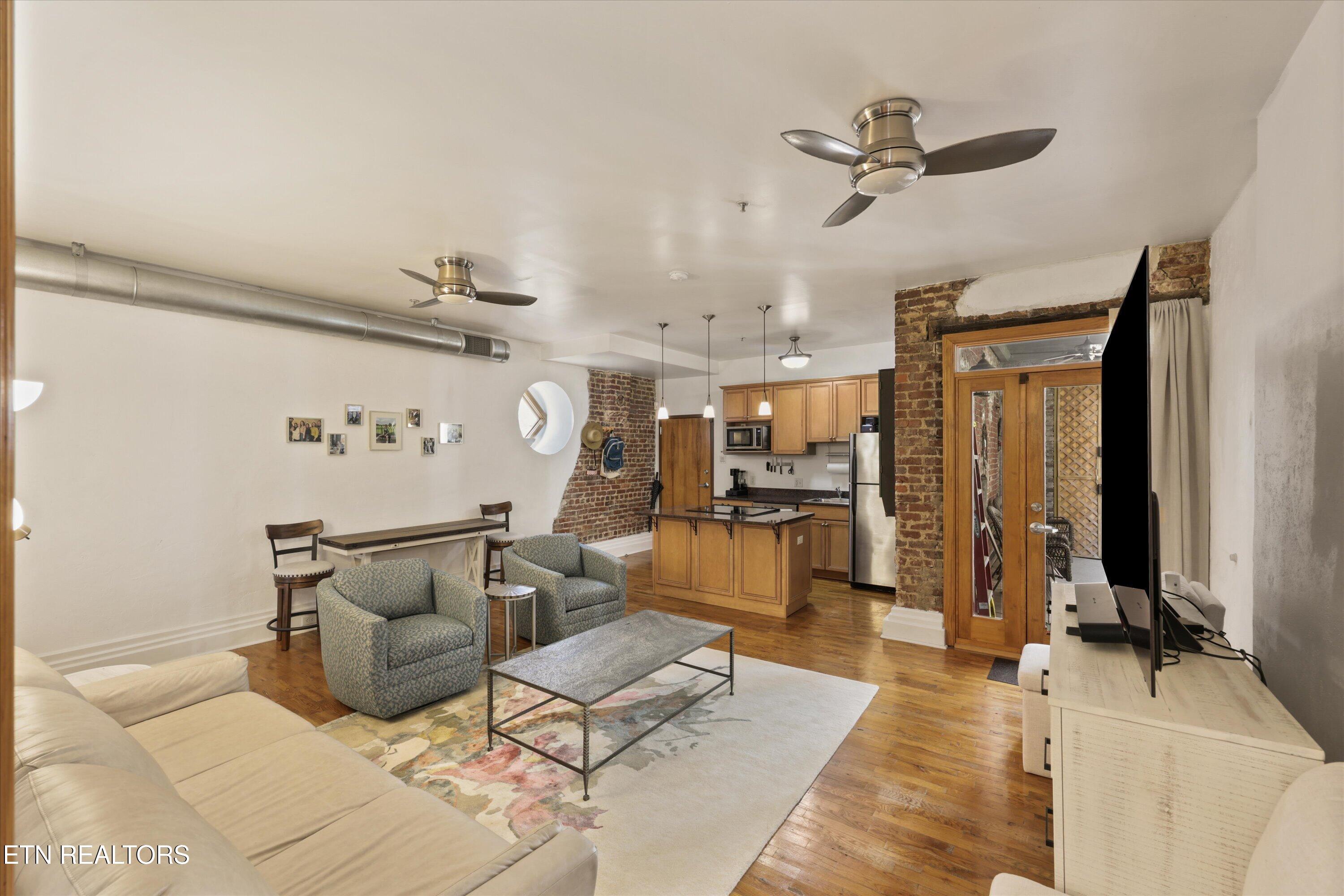 209 W Church Avenue Knoxville TN 37902