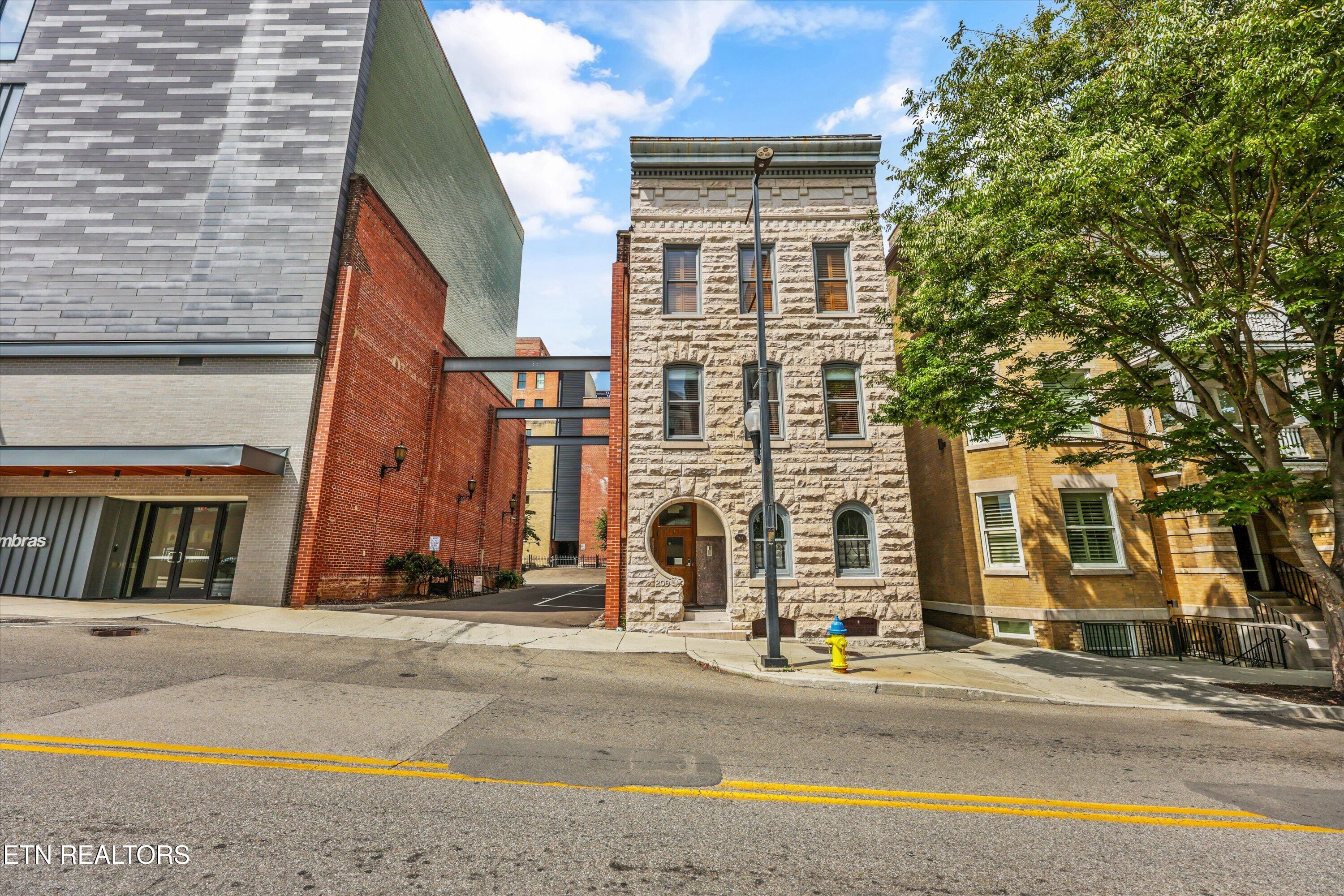 209 W Church Avenue Knoxville TN 37902
