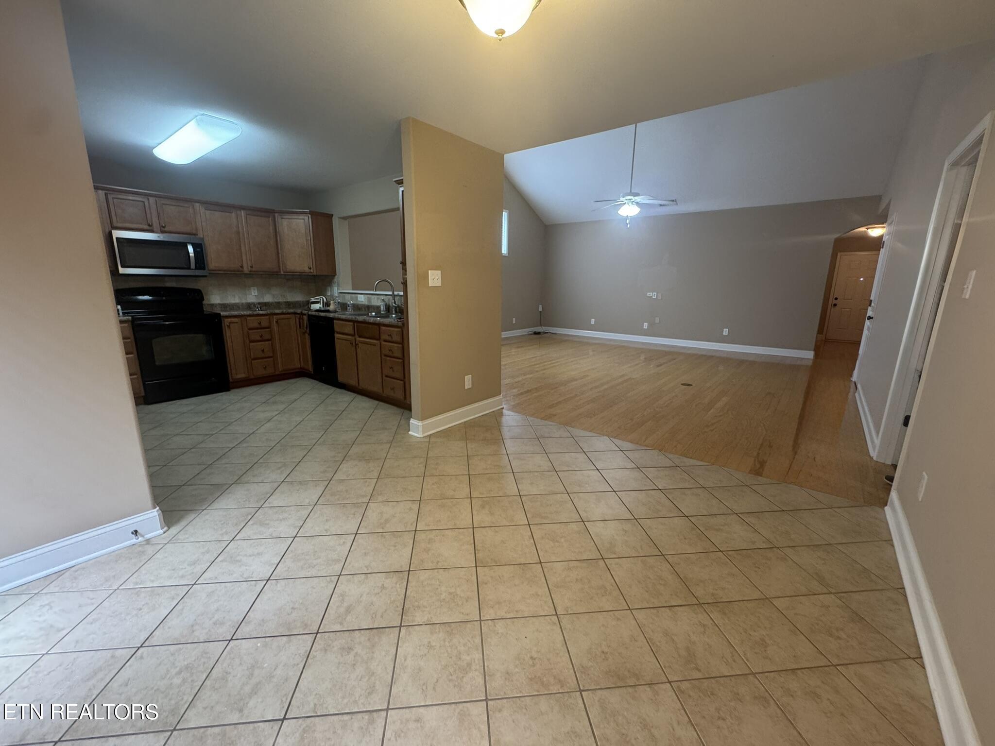 1303 Hazelgreen Way Knoxville TN 37912