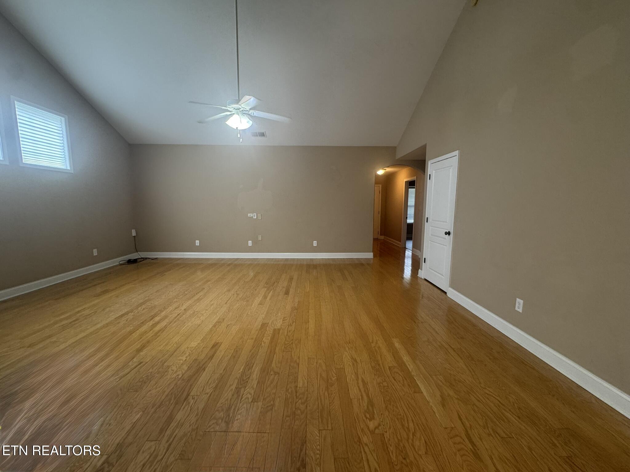 1303 Hazelgreen Way Knoxville TN 37912