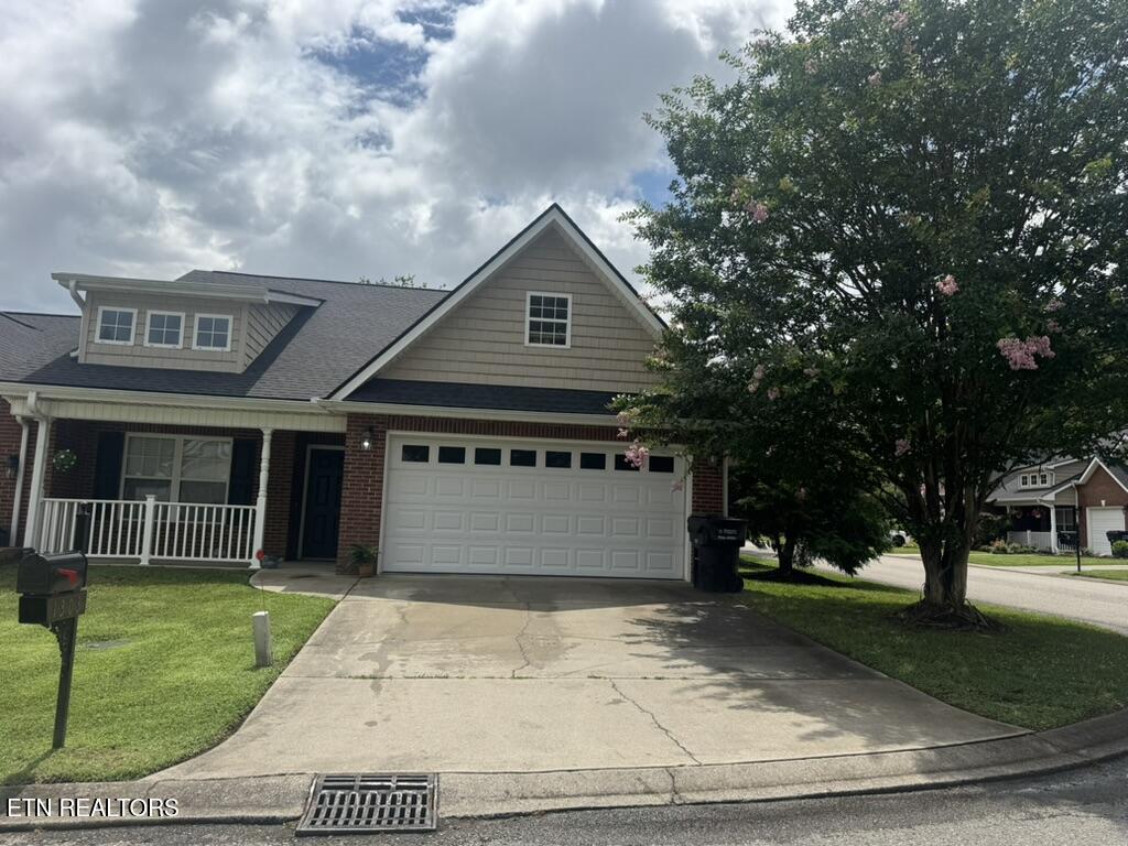 1303 Hazelgreen Way Knoxville TN 37912
