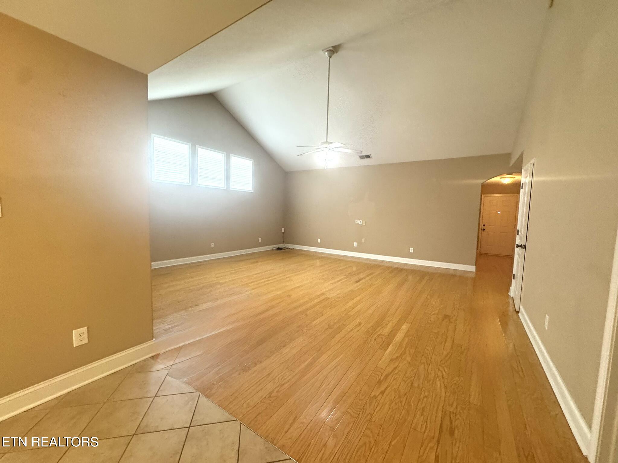 1303 Hazelgreen Way Knoxville TN 37912