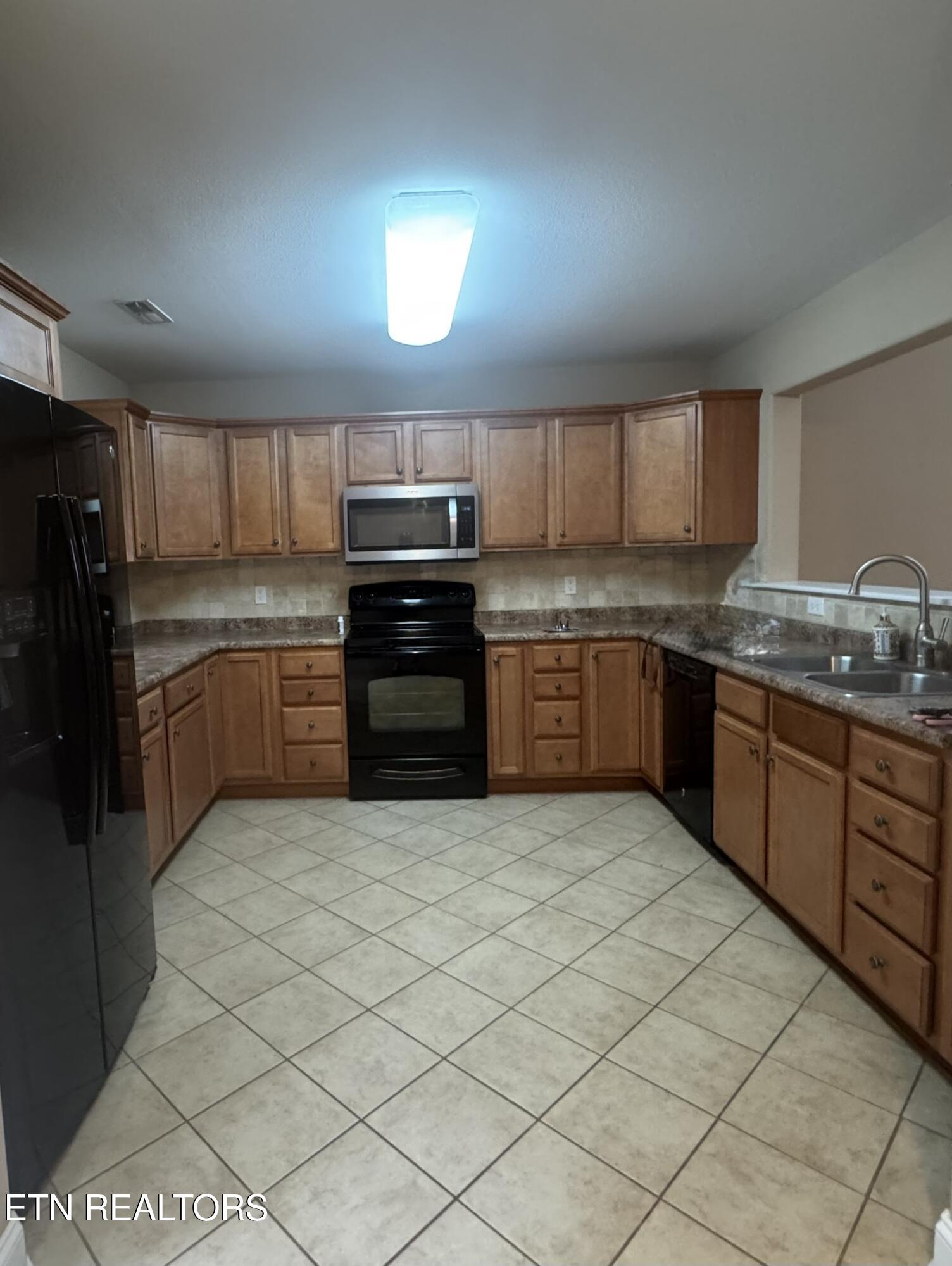 1303 Hazelgreen Way Knoxville TN 37912