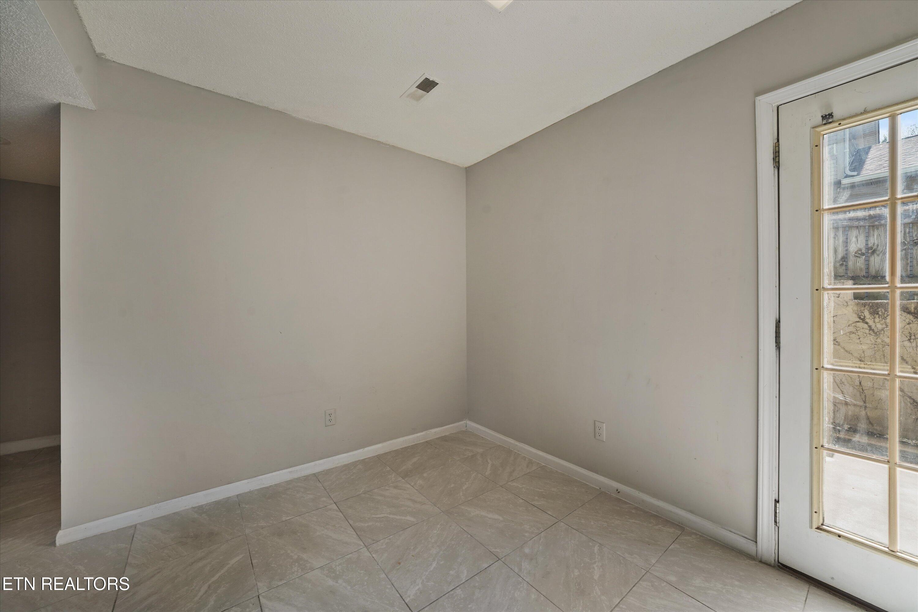 3216 Quiet Way Knoxville TN 37918