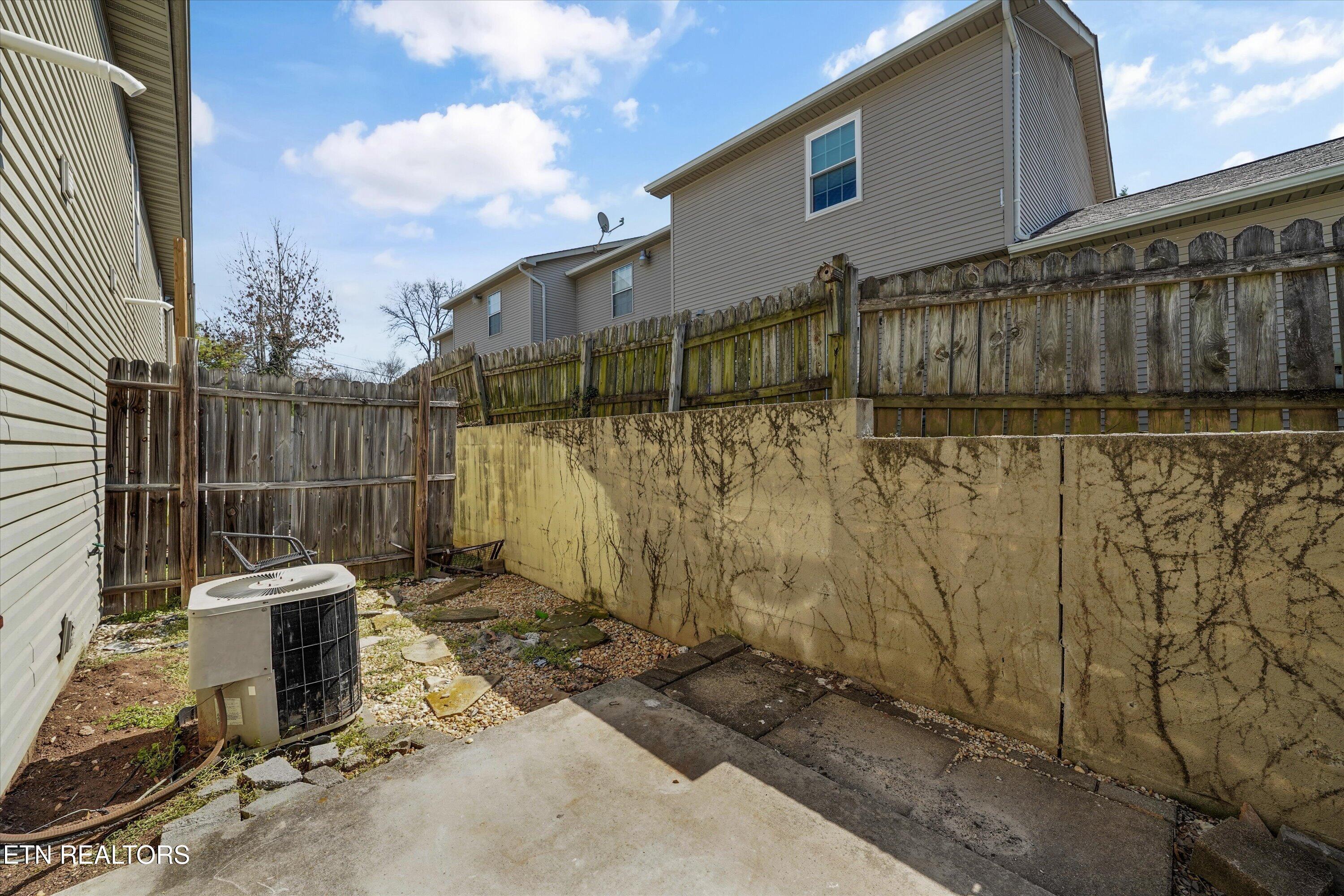 3216 Quiet Way Knoxville TN 37918