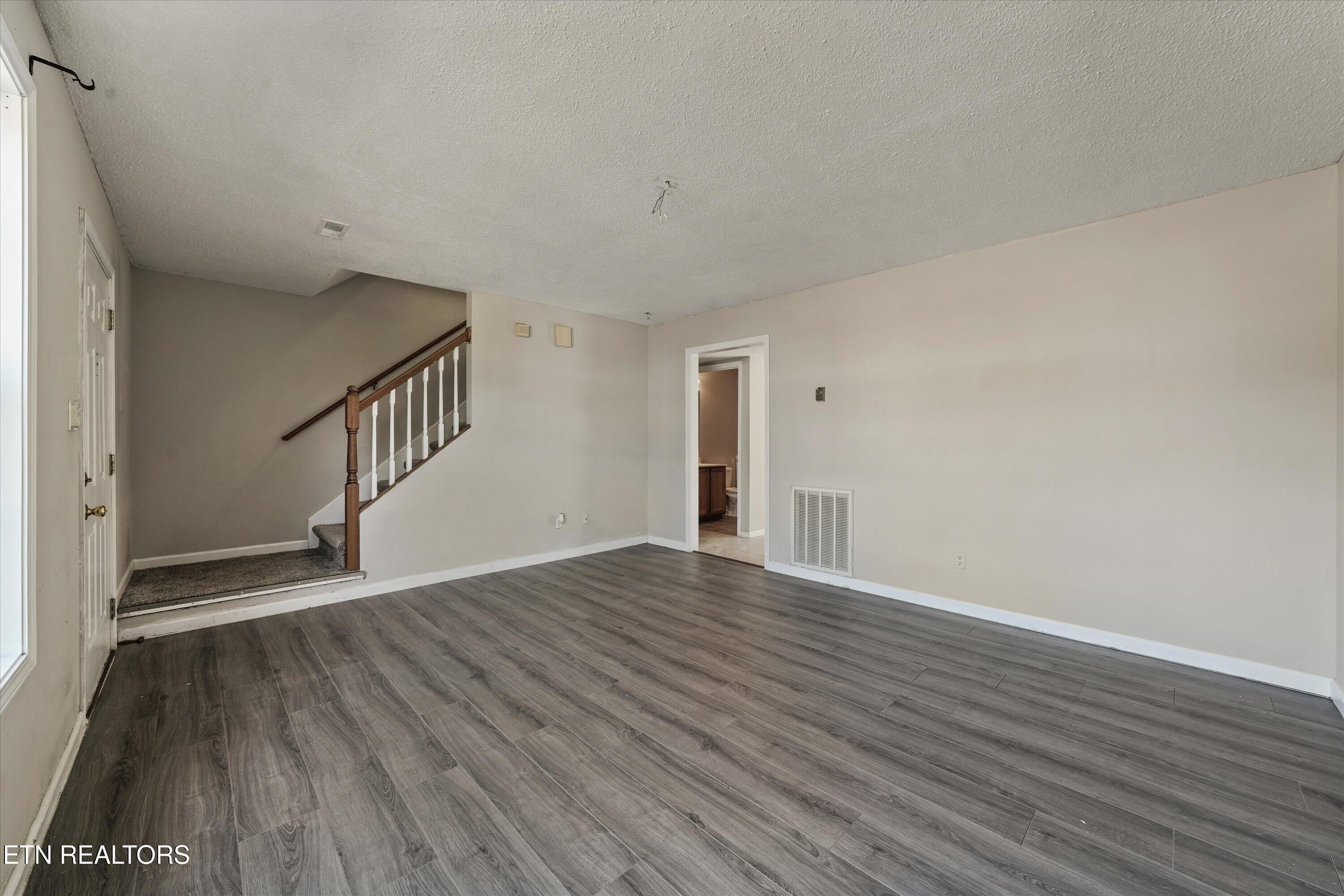 3216 Quiet Way Knoxville TN 37918