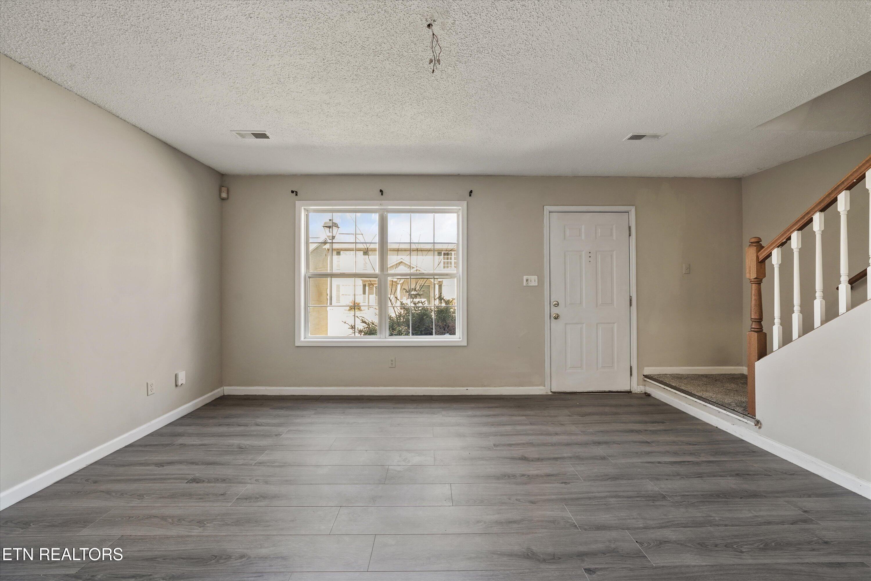 3216 Quiet Way Knoxville TN 37918