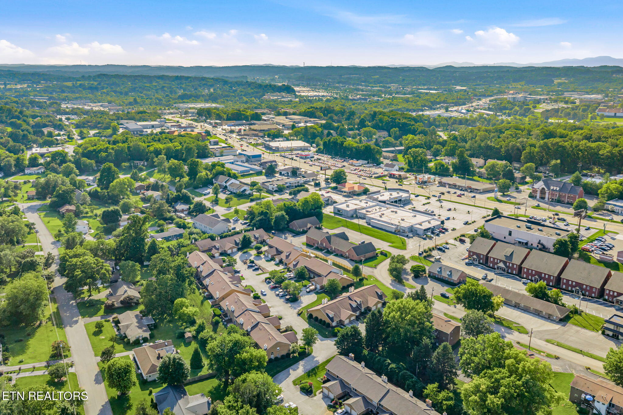10502 Raven Court Knoxville TN 37922