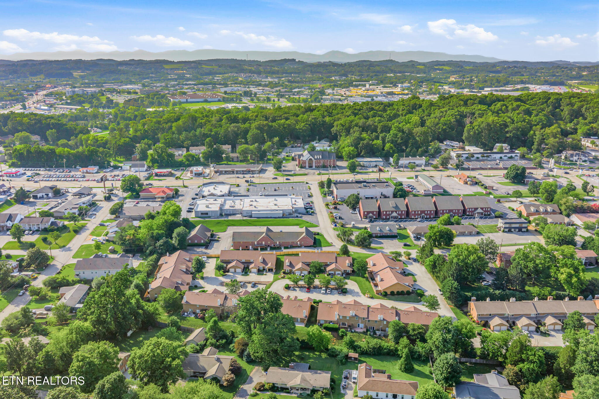 10502 Raven Court Knoxville TN 37922