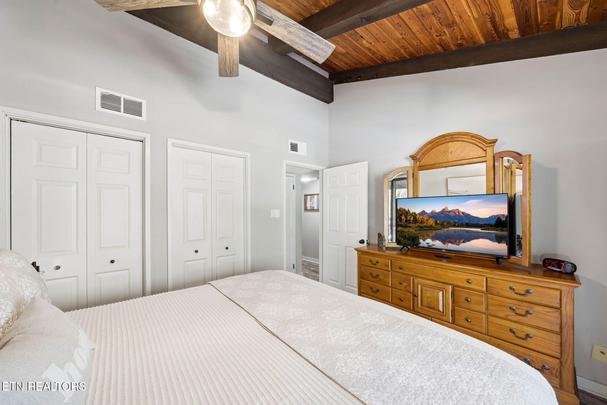 1081 Cove Road Sevierville TN 37876