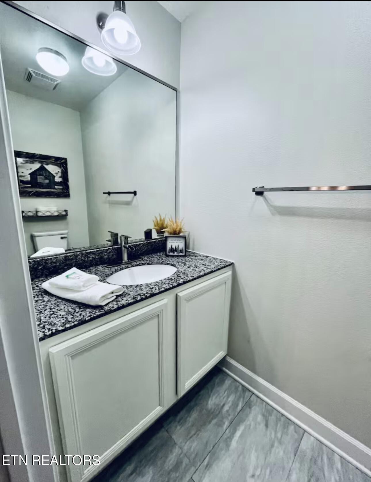124 Plaza Drive Pigeon Forge TN 37863