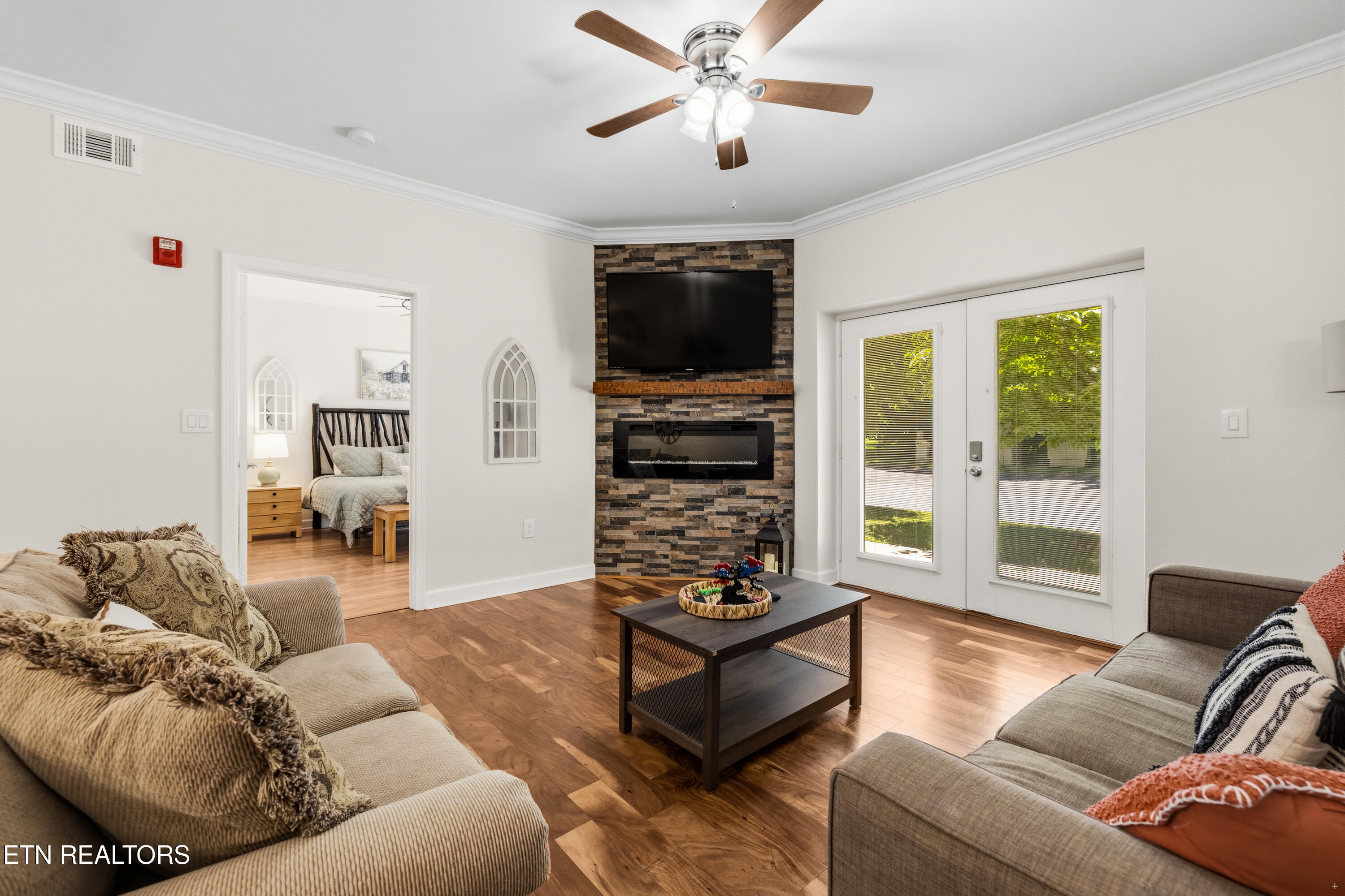 124 Plaza Drive Pigeon Forge TN 37863