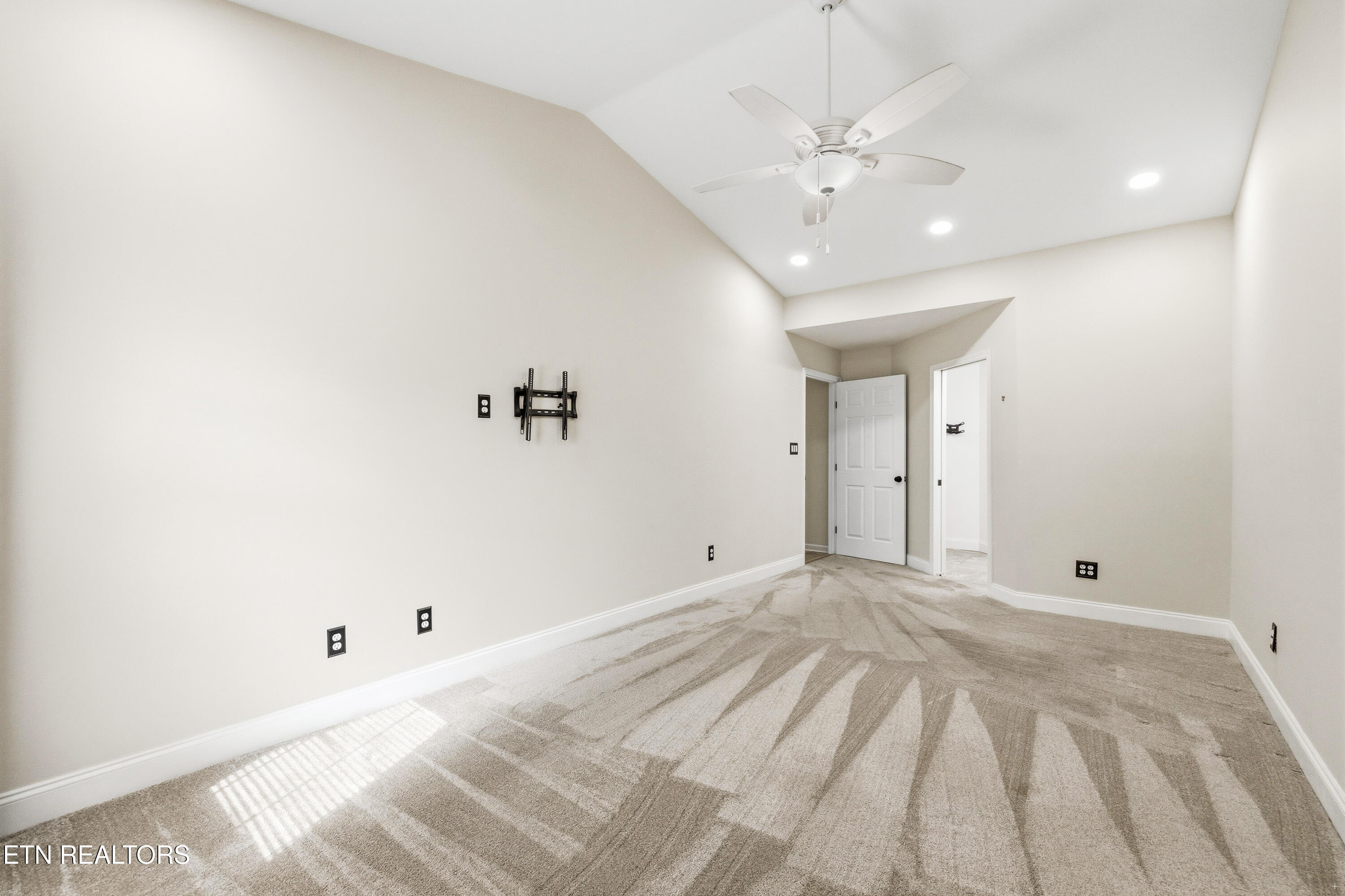 8528 Wisteria Way Knoxville TN 37931