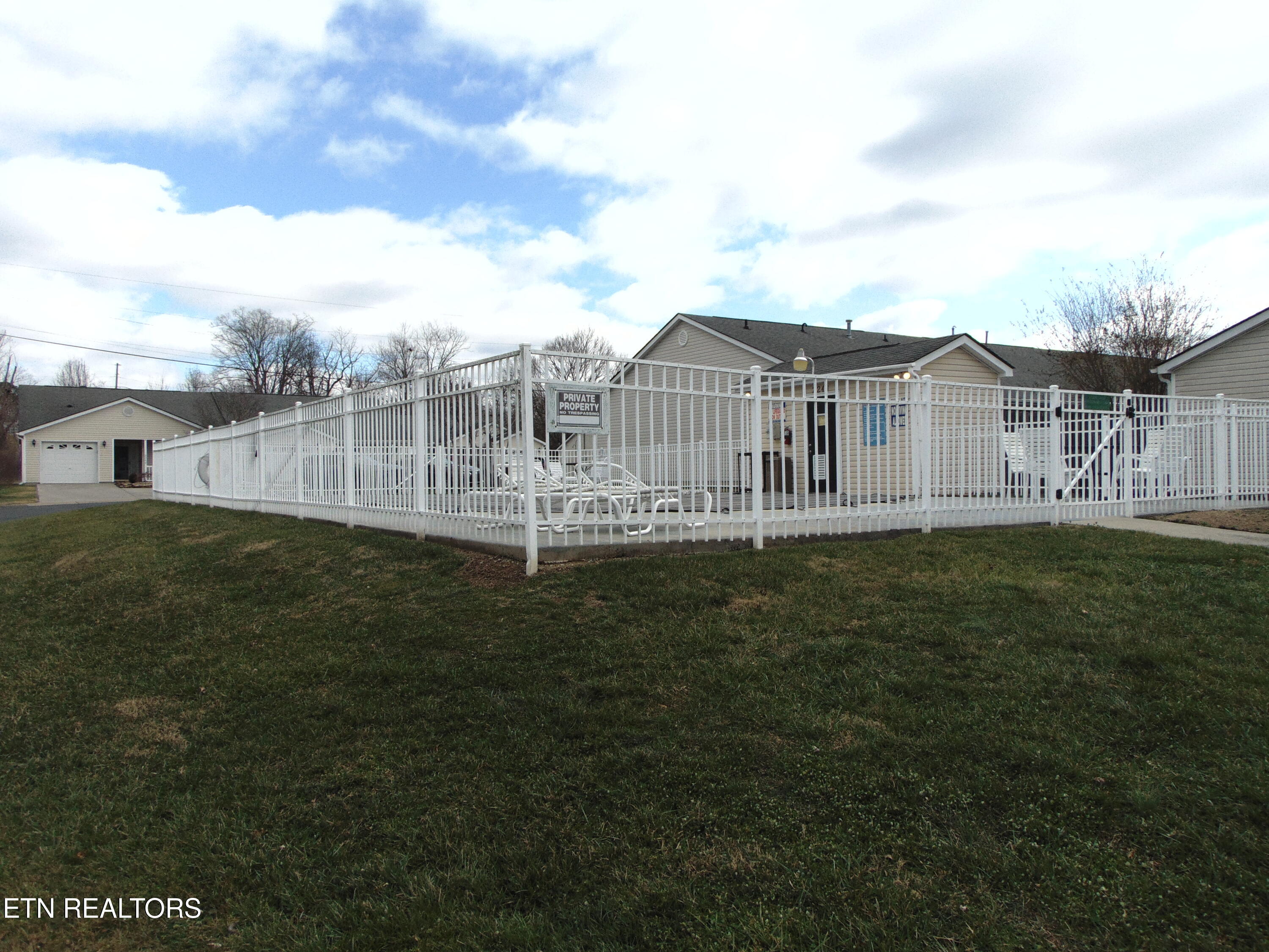 8528 Wisteria Way Knoxville TN 37931