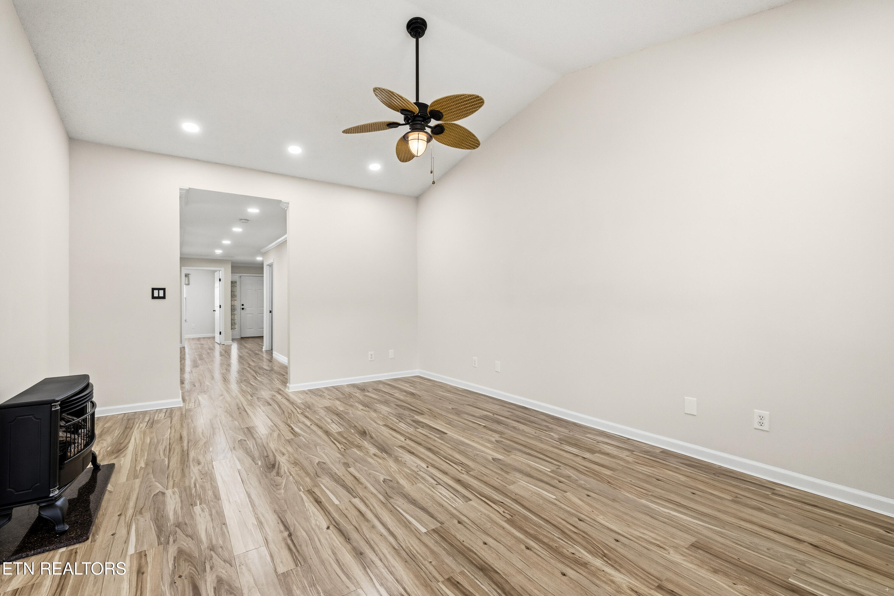 8528 Wisteria Way Knoxville TN 37931