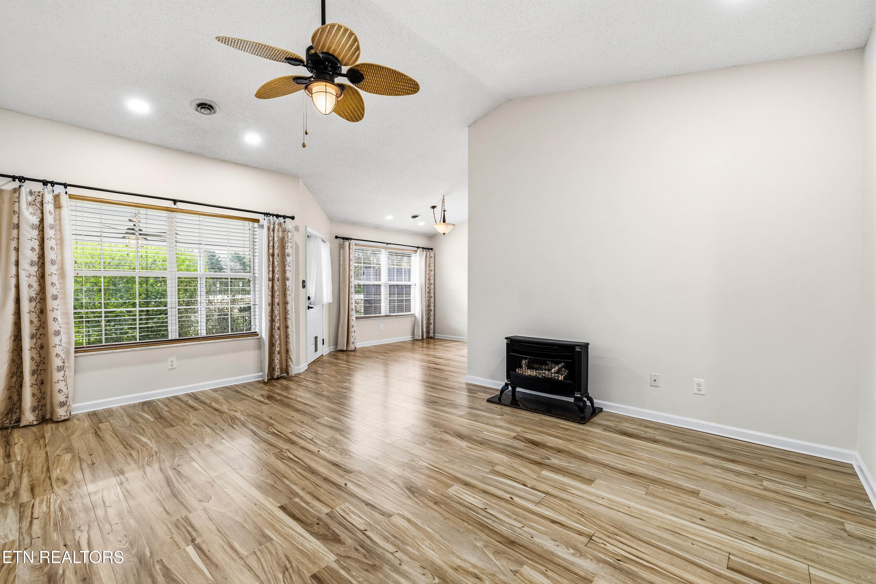 8528 Wisteria Way Knoxville TN 37931