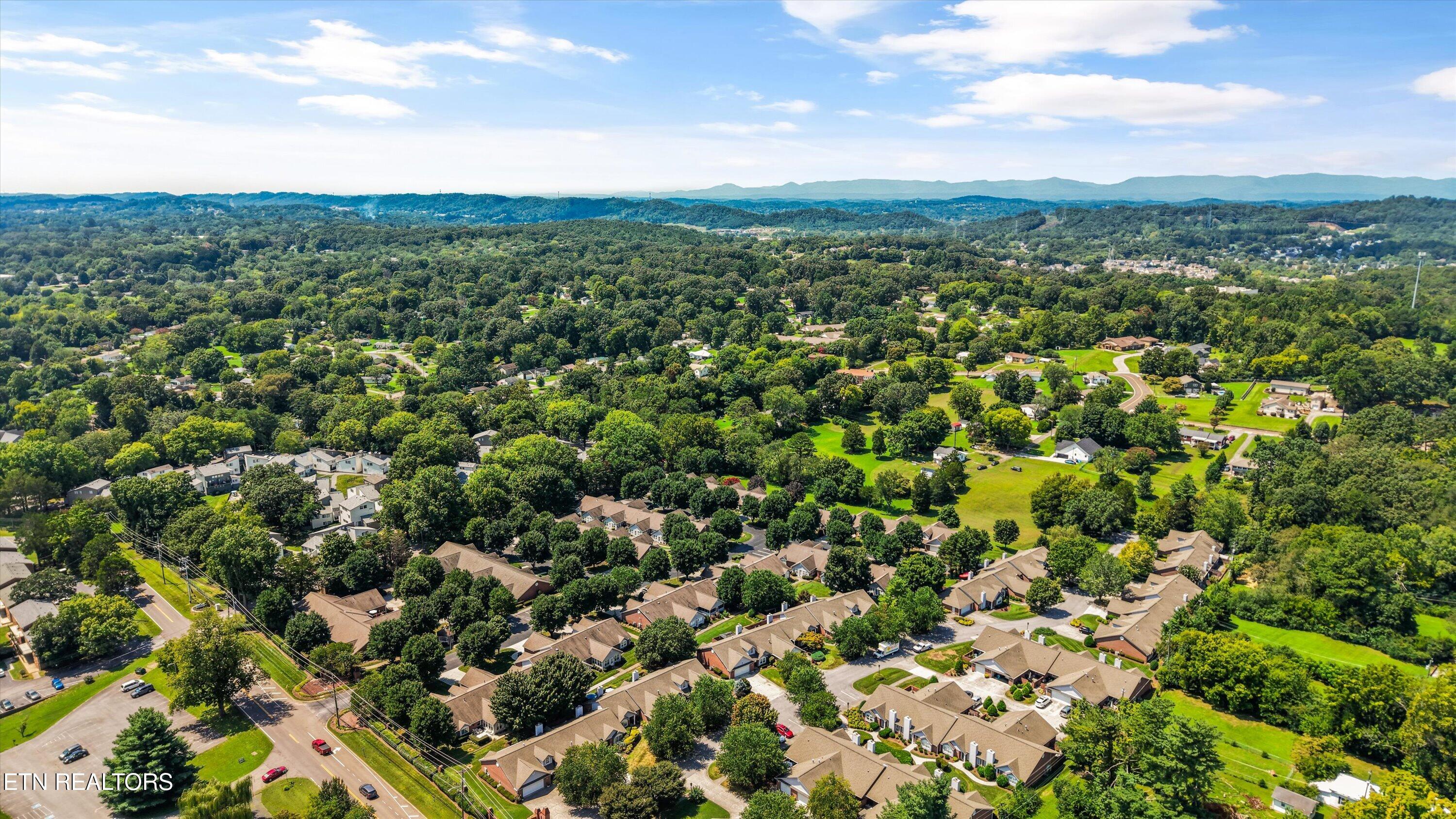 715 Cedar Lane Knoxville TN 37912