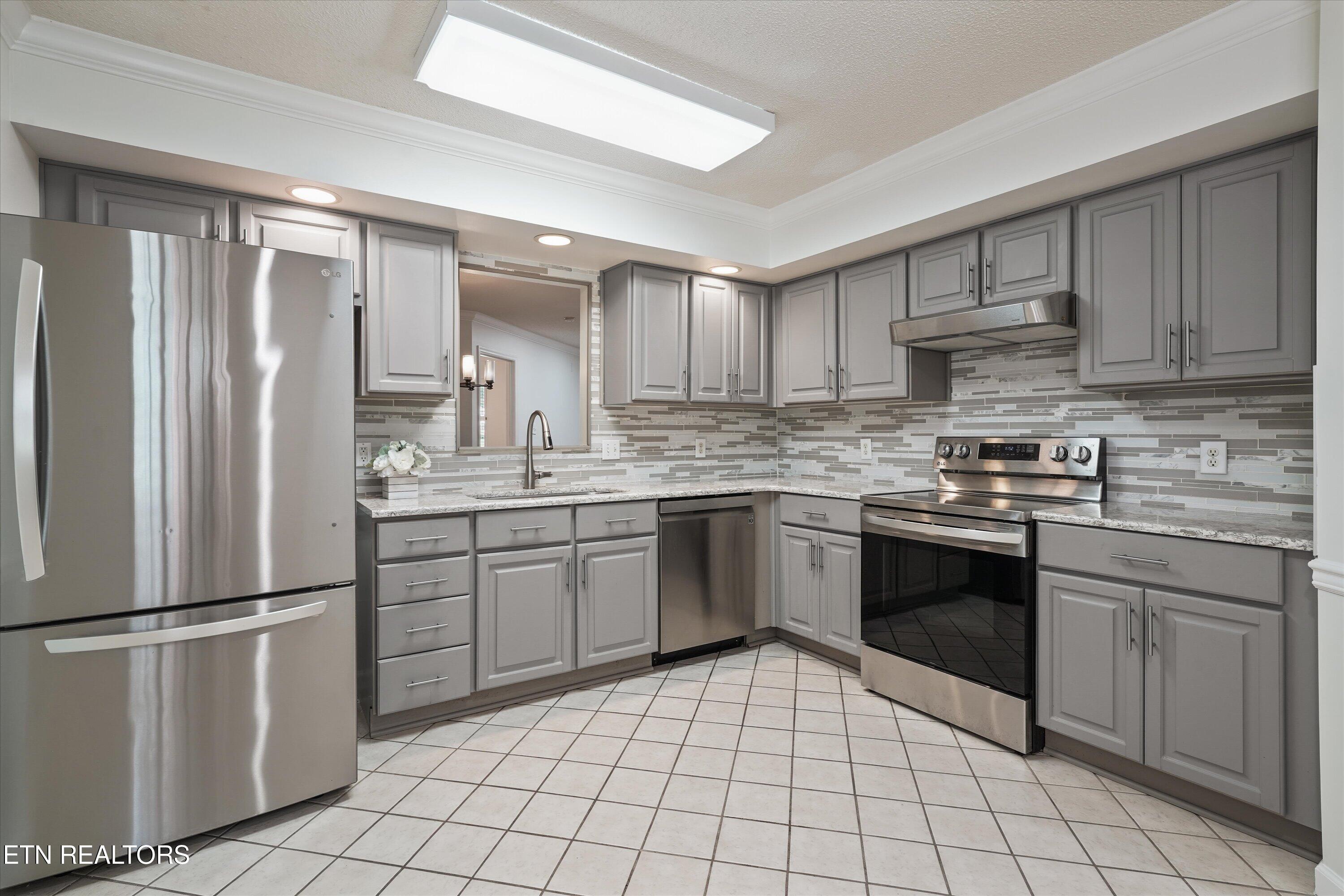 715 Cedar Lane Knoxville TN 37912