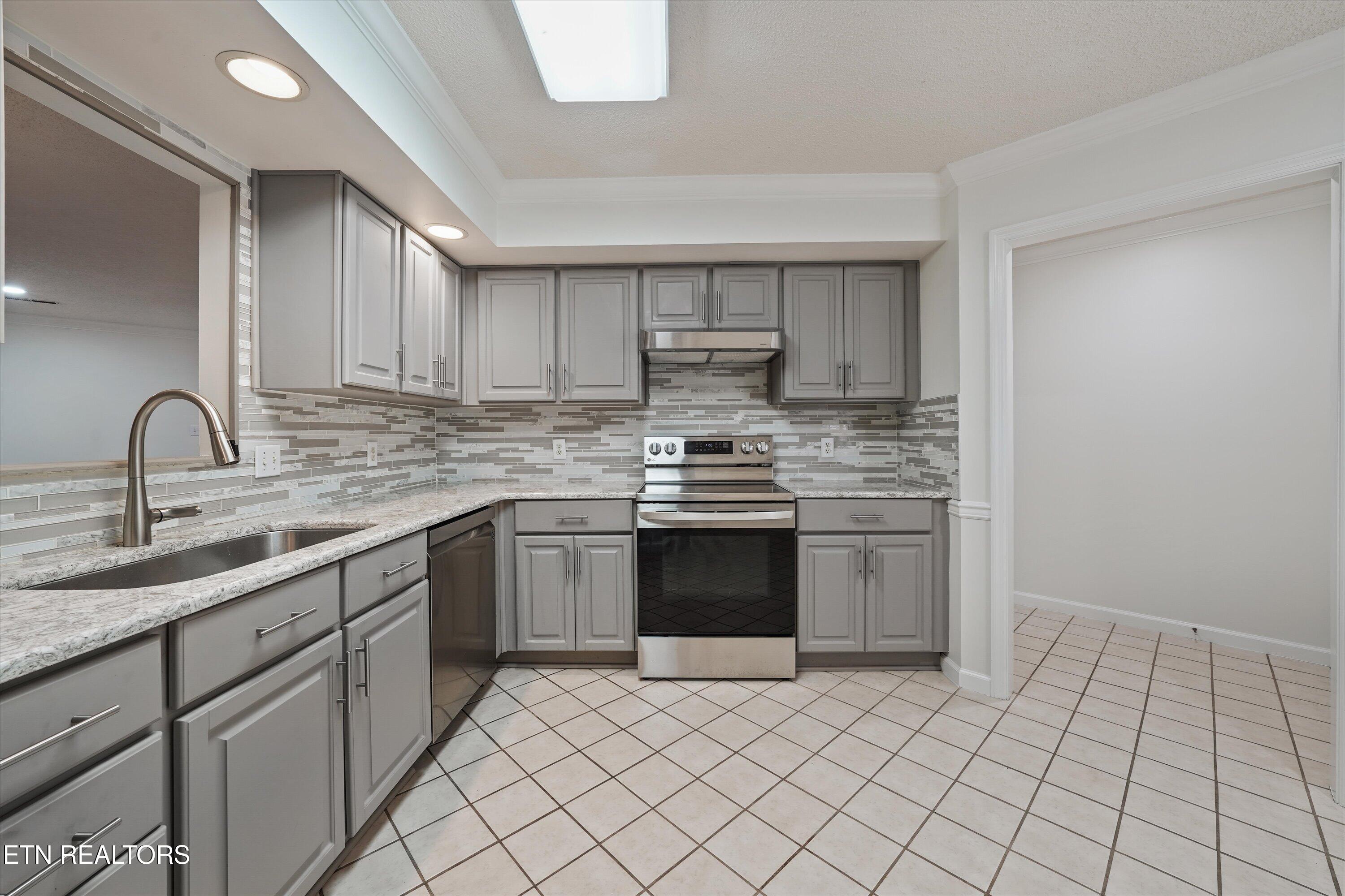 715 Cedar Lane Knoxville TN 37912
