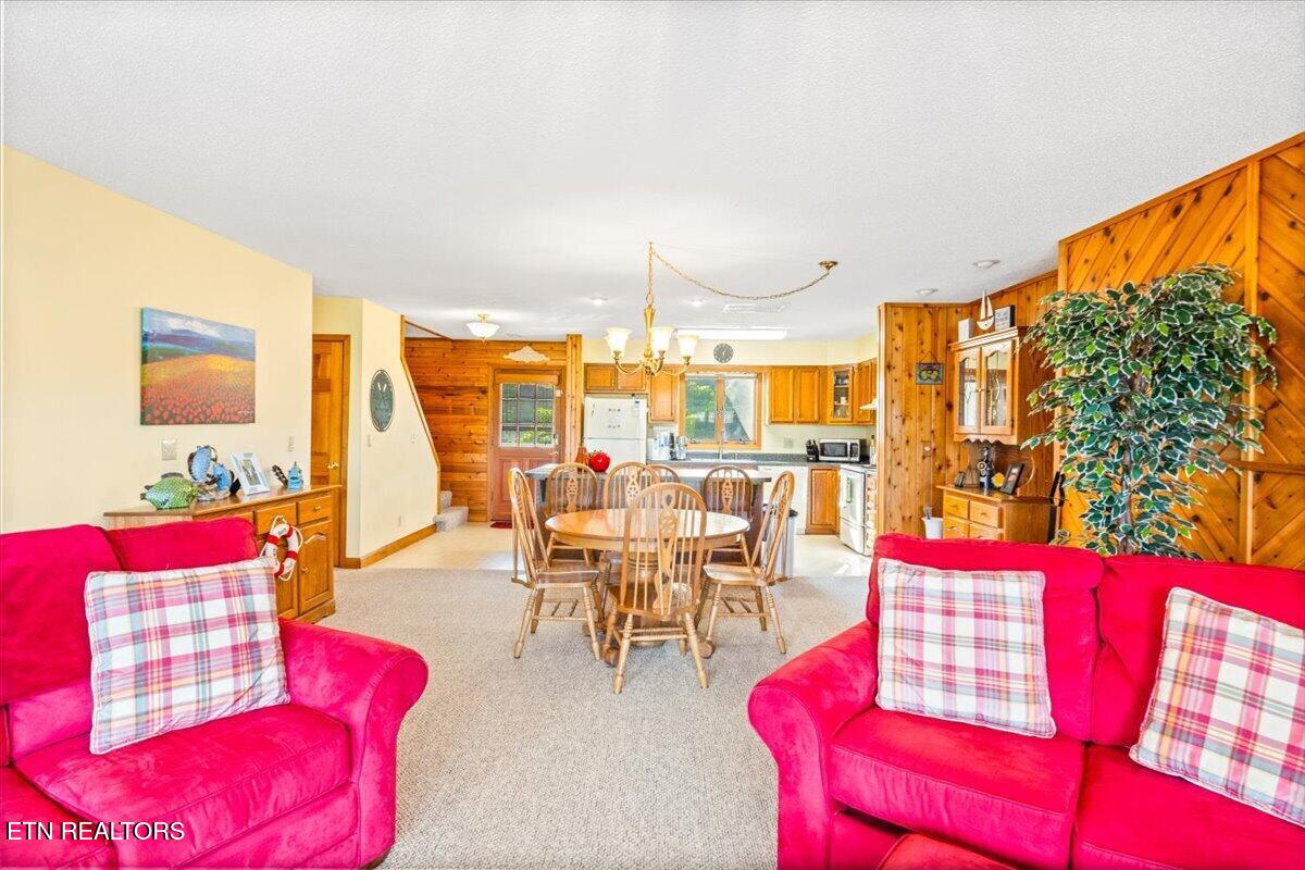 148 Deer Trot Lafollette TN 37766
