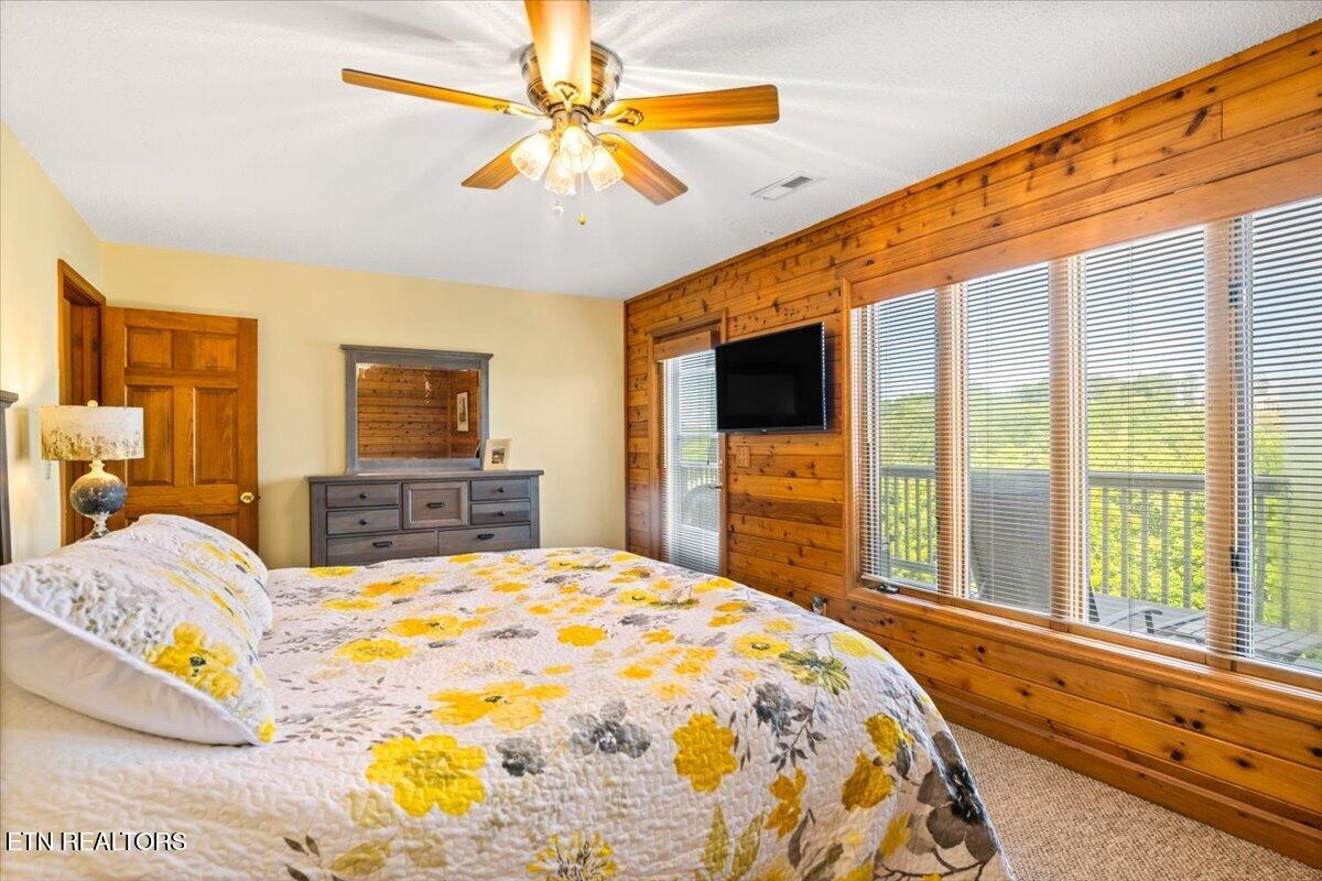 148 Deer Trot Lafollette TN 37766