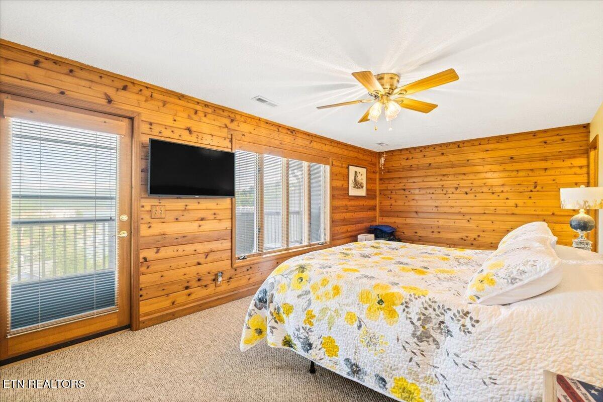 148 Deer Trot Lafollette TN 37766