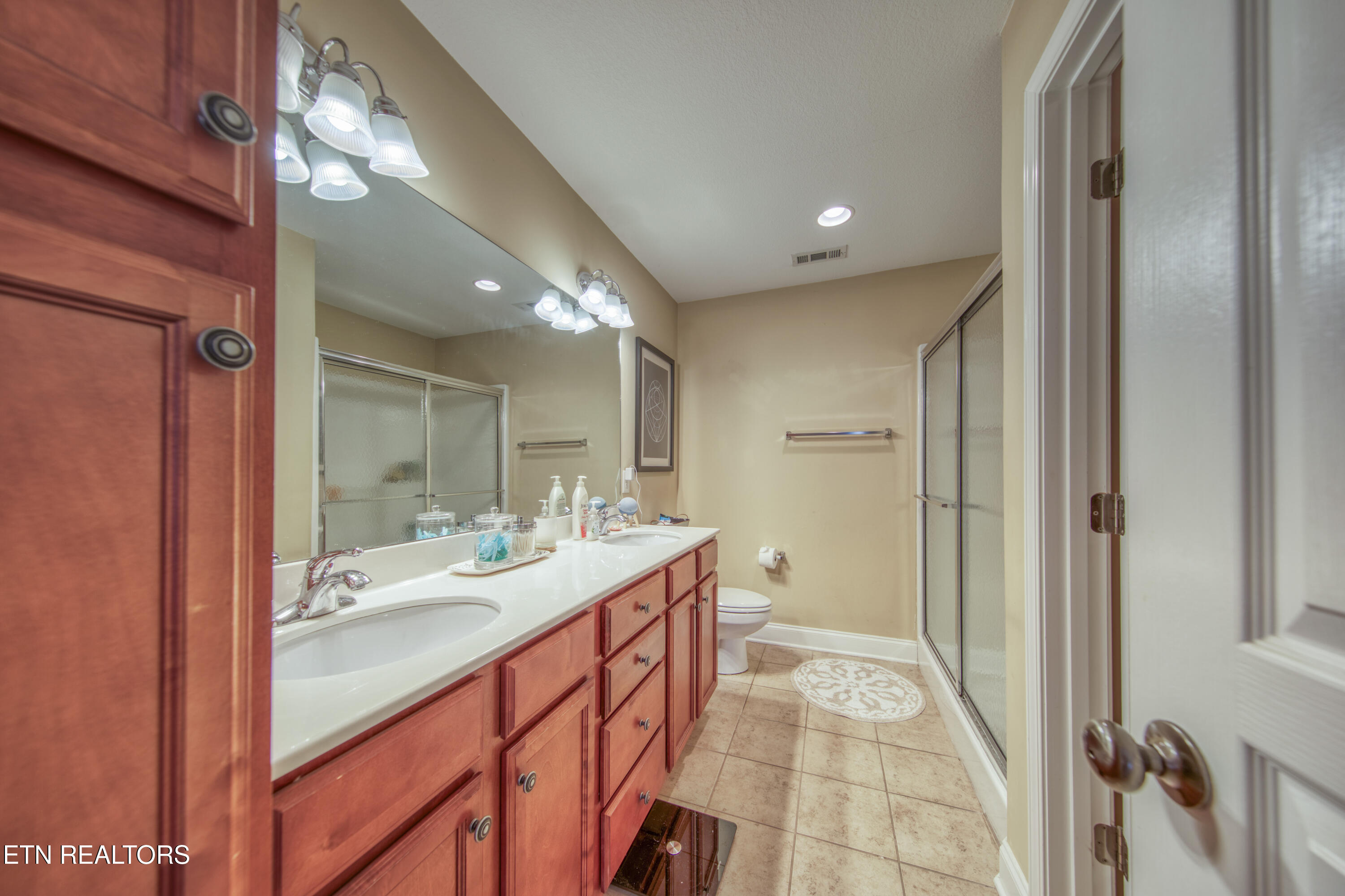 1418 Hazelgreen Way Knoxville TN 37912