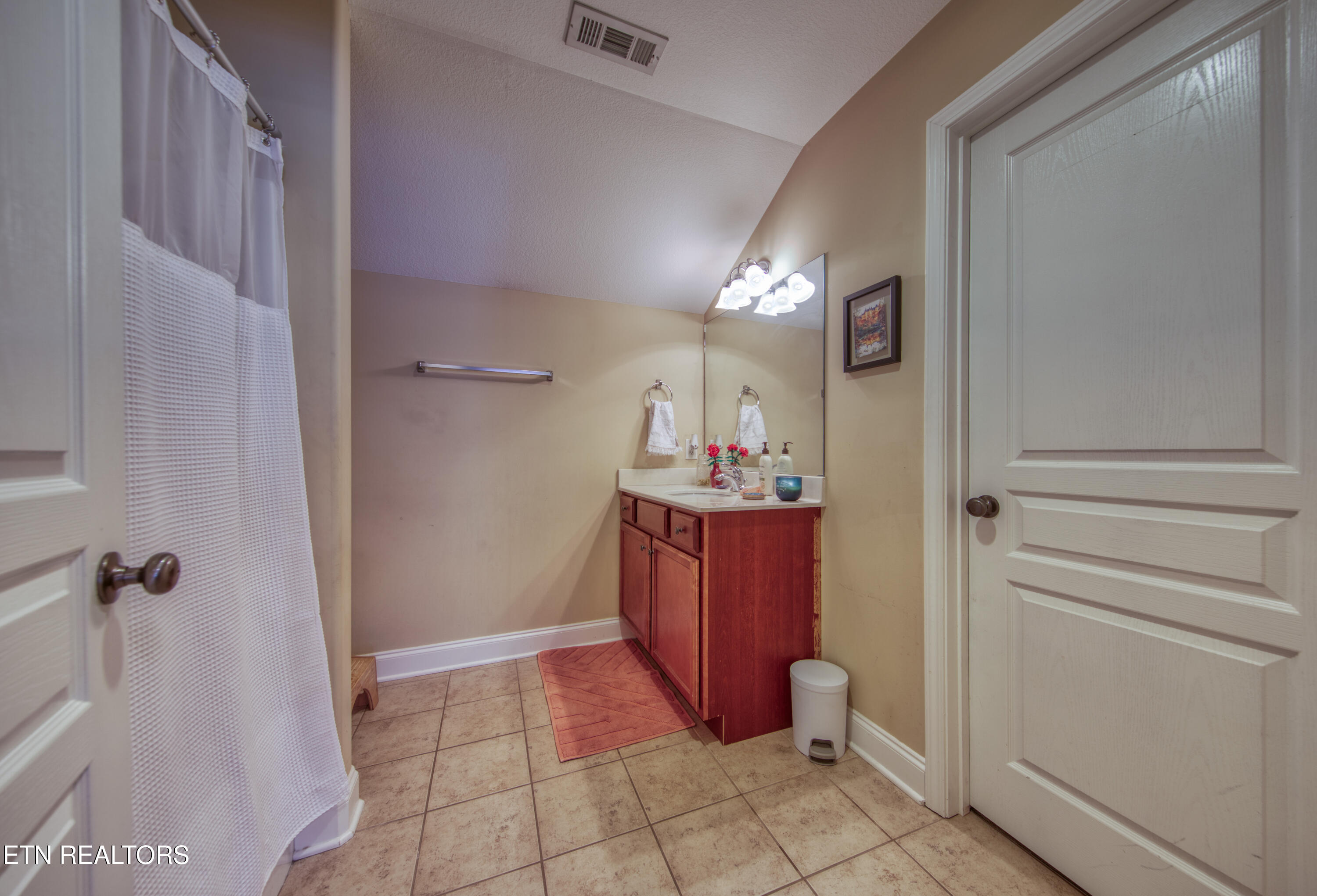 1418 Hazelgreen Way Knoxville TN 37912