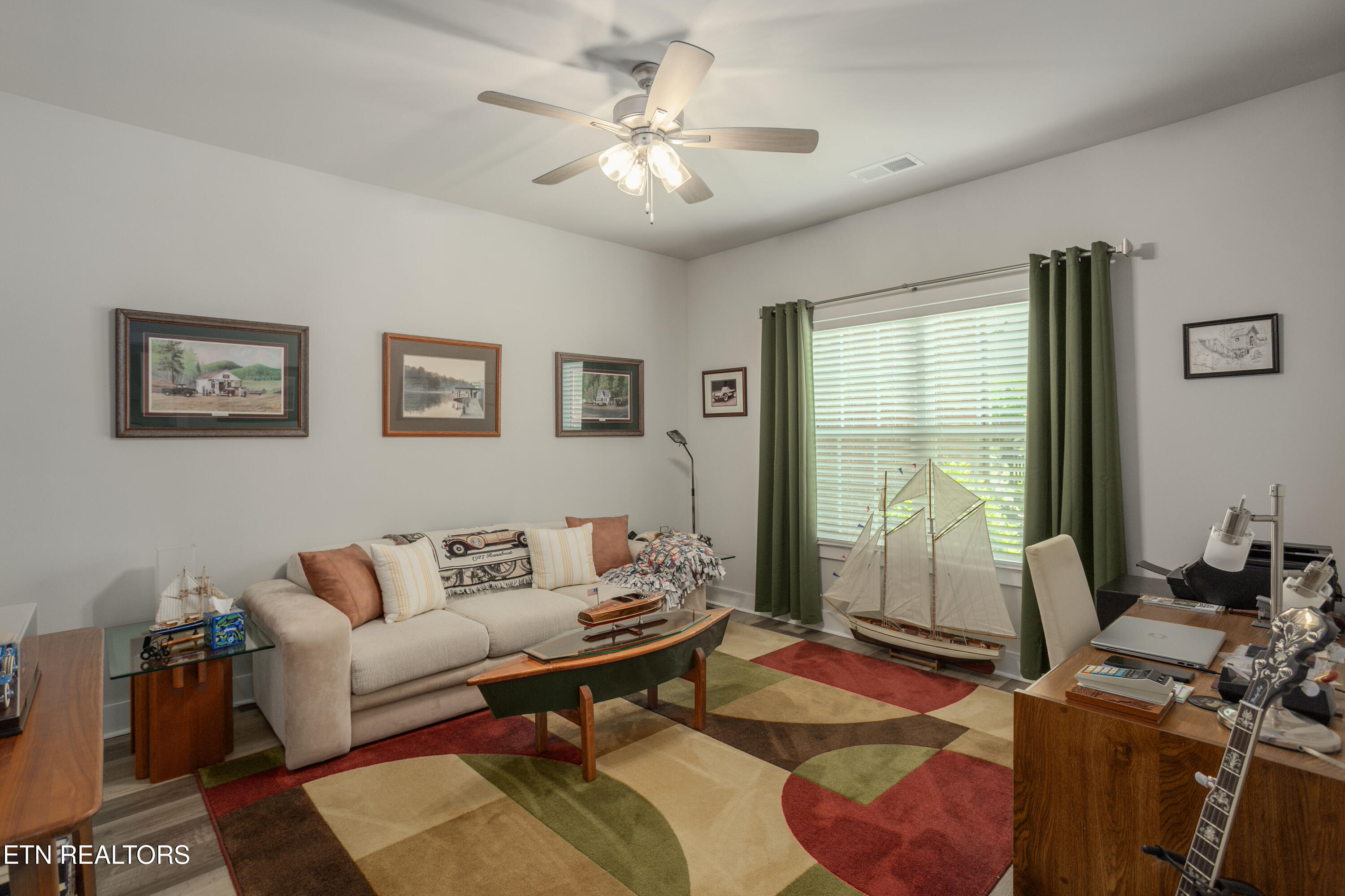 986 Meadow Walk Lane Lenoir City TN 37772