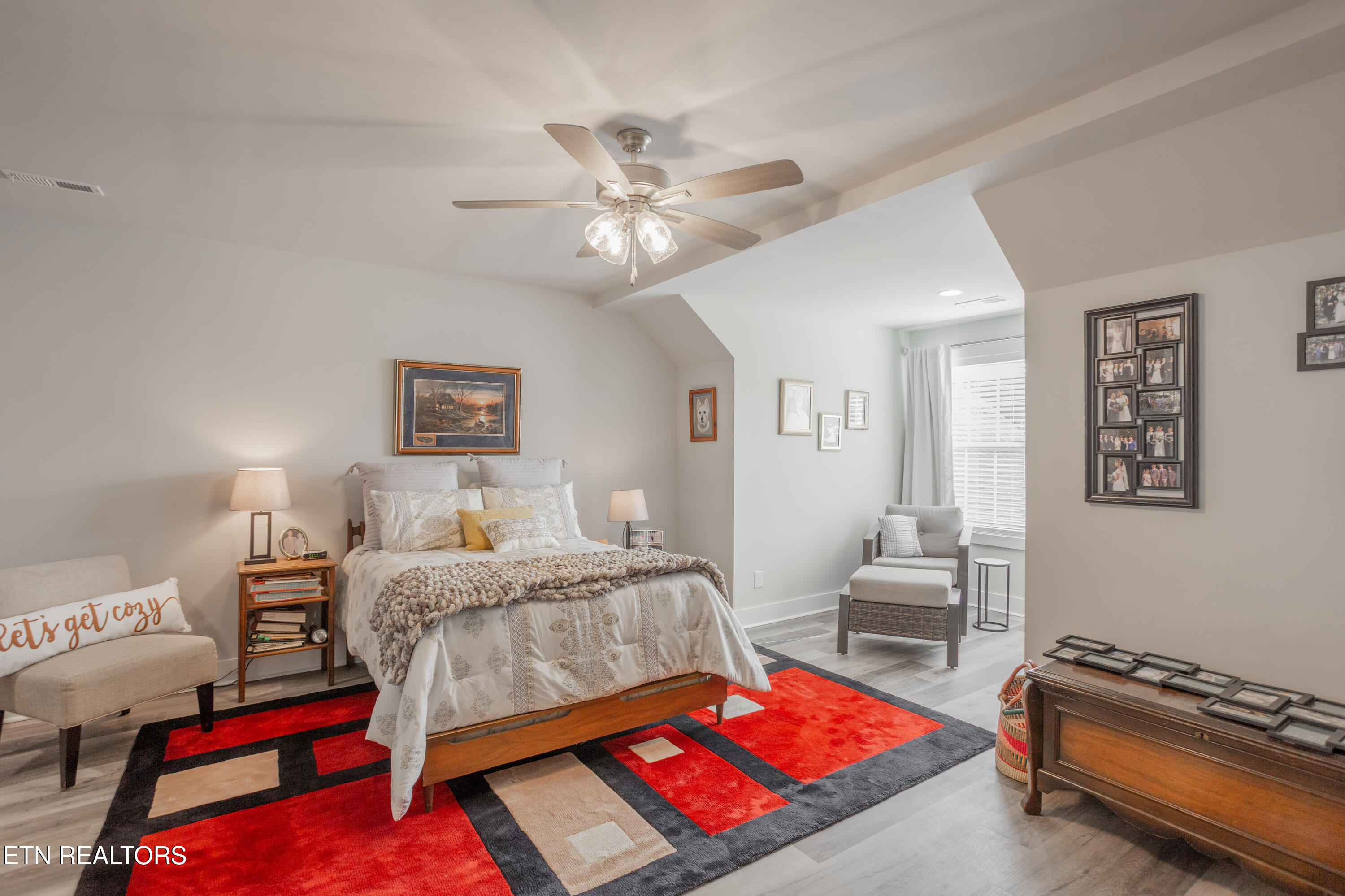 986 Meadow Walk Lane Lenoir City TN 37772