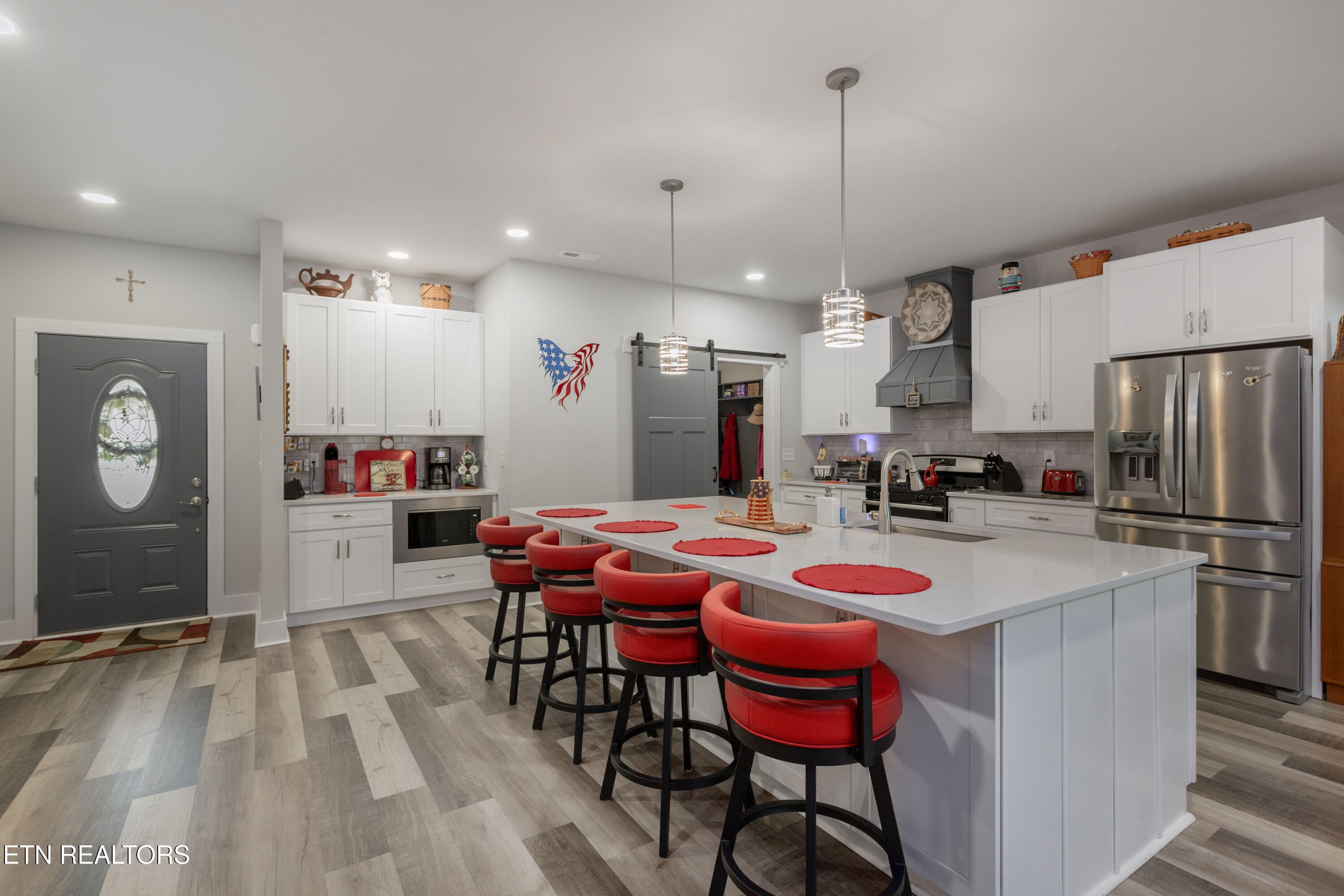986 Meadow Walk Lane Lenoir City TN 37772