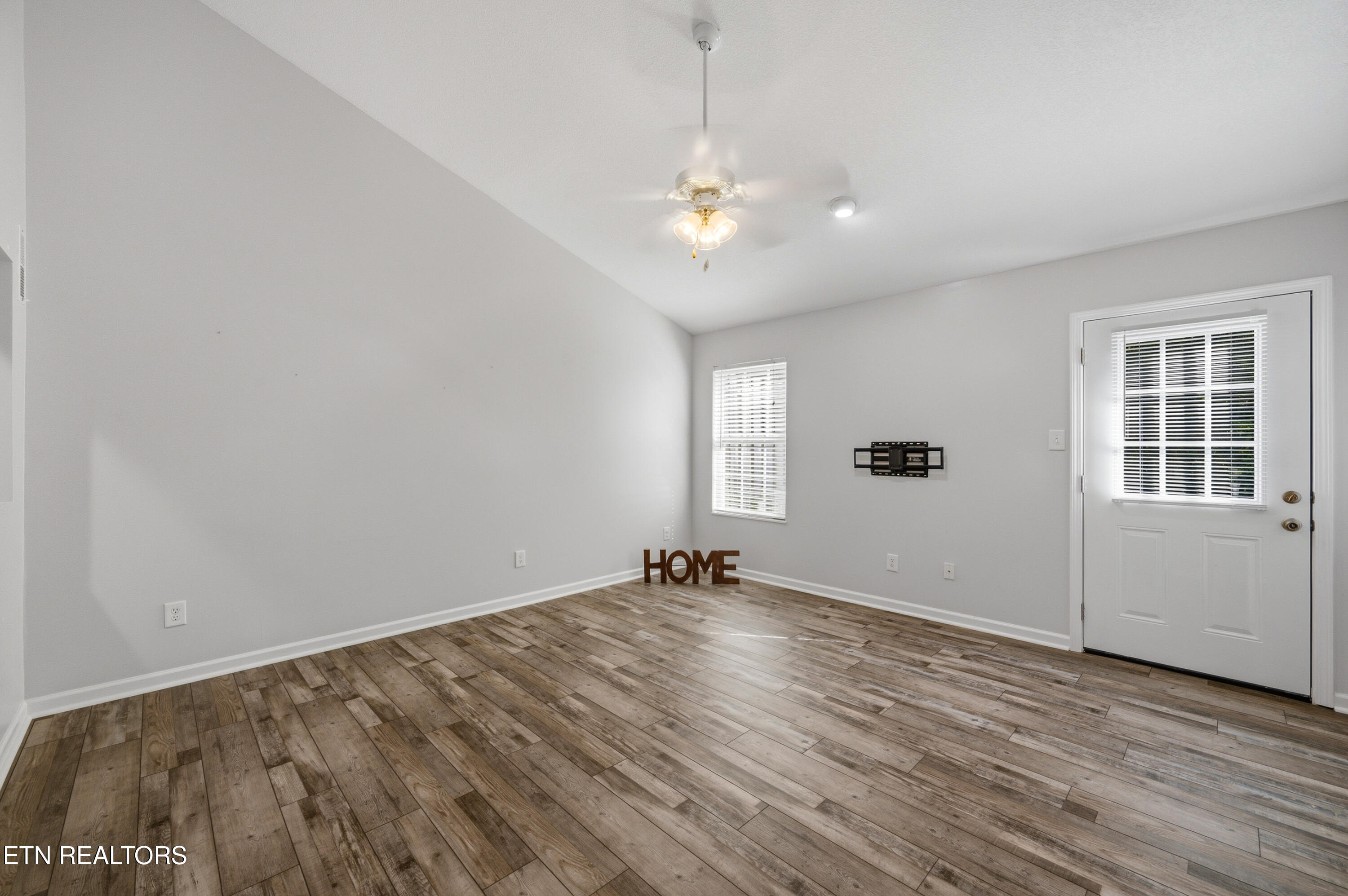 6946 La Christa Way Knoxville TN 37921